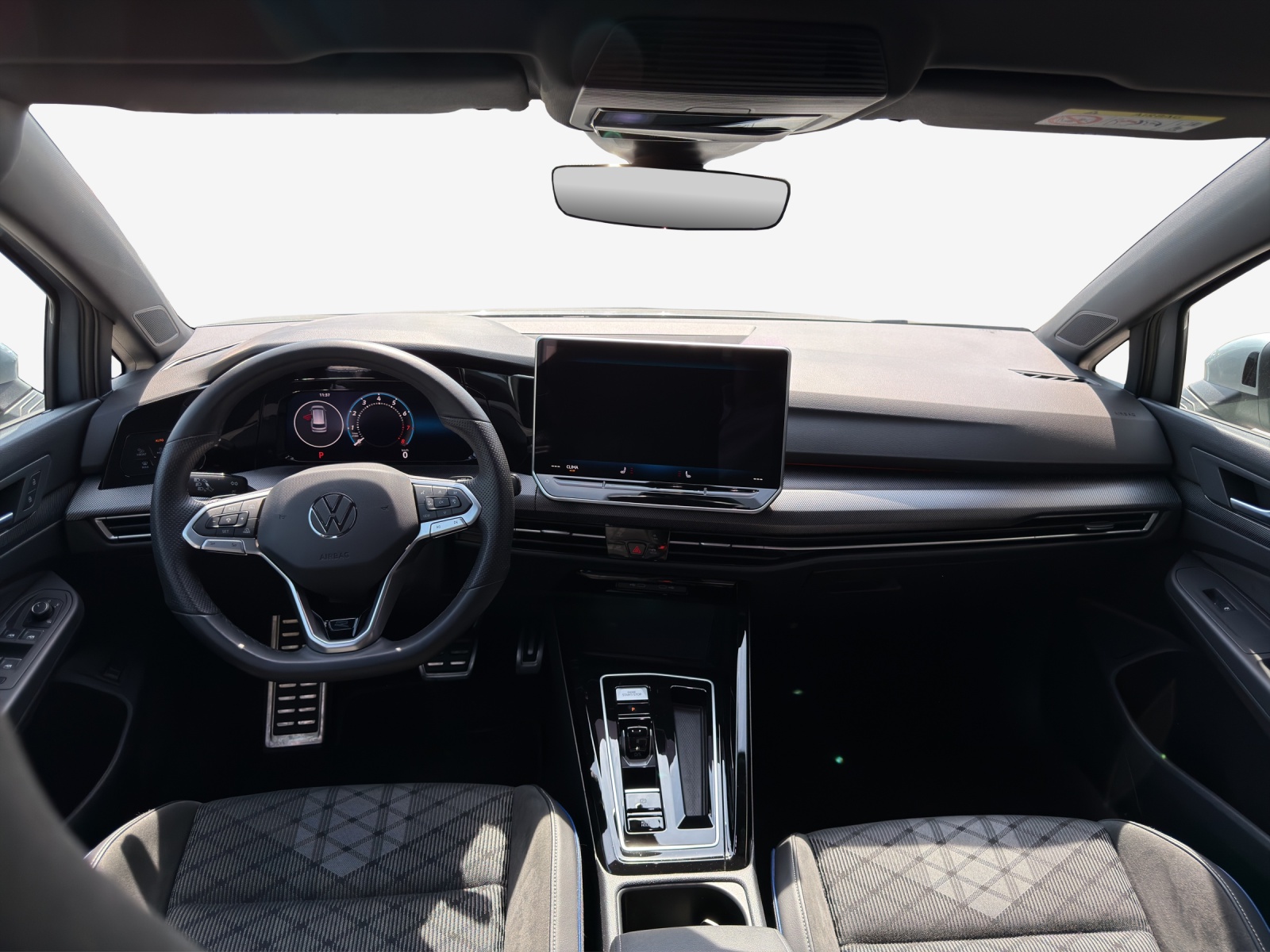 VW Golf Variant 2.0 TSI R-Line DSG 4 Motion-image-8