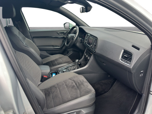 SEAT Ateca 2.0TDI Xcellence 4D-image-6