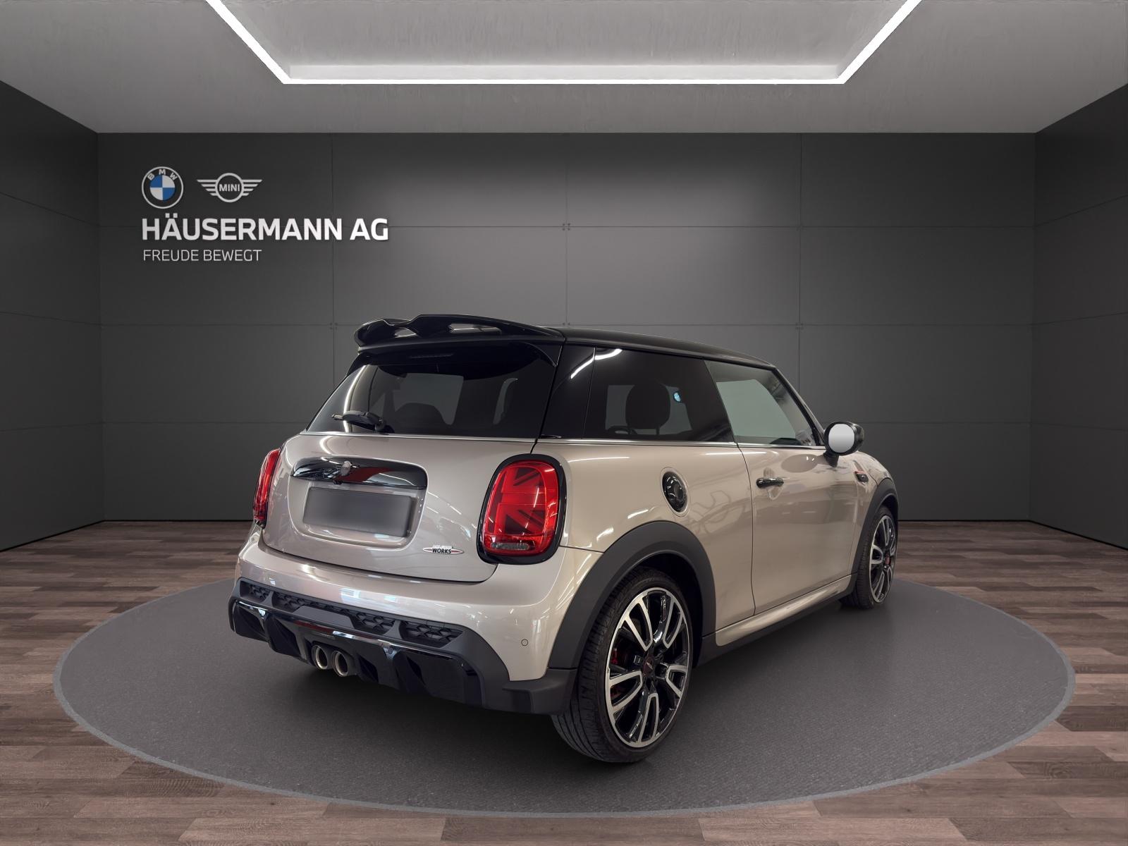 MINI John Cooper Works-image-4