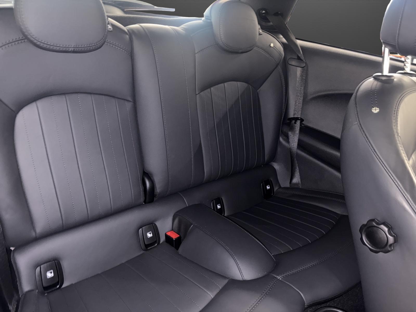 MINI John Cooper Works-image-18