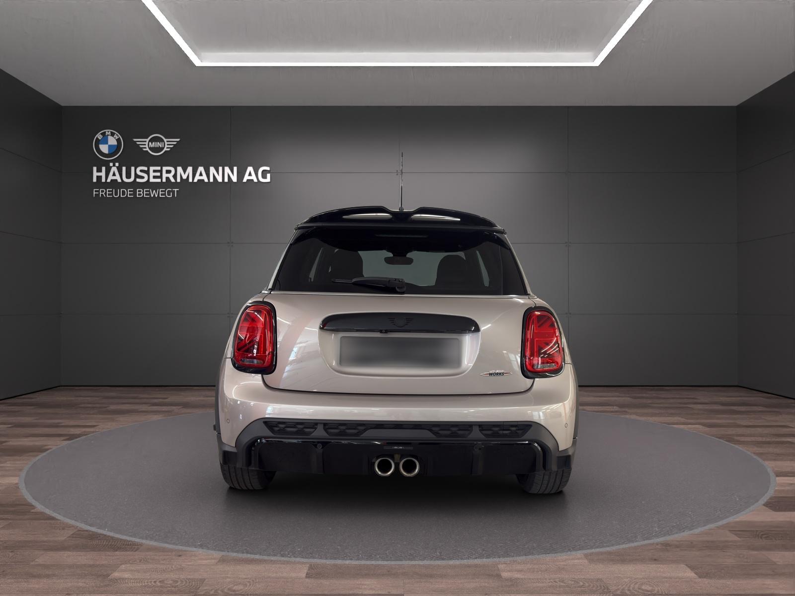MINI John Cooper Works-image-5