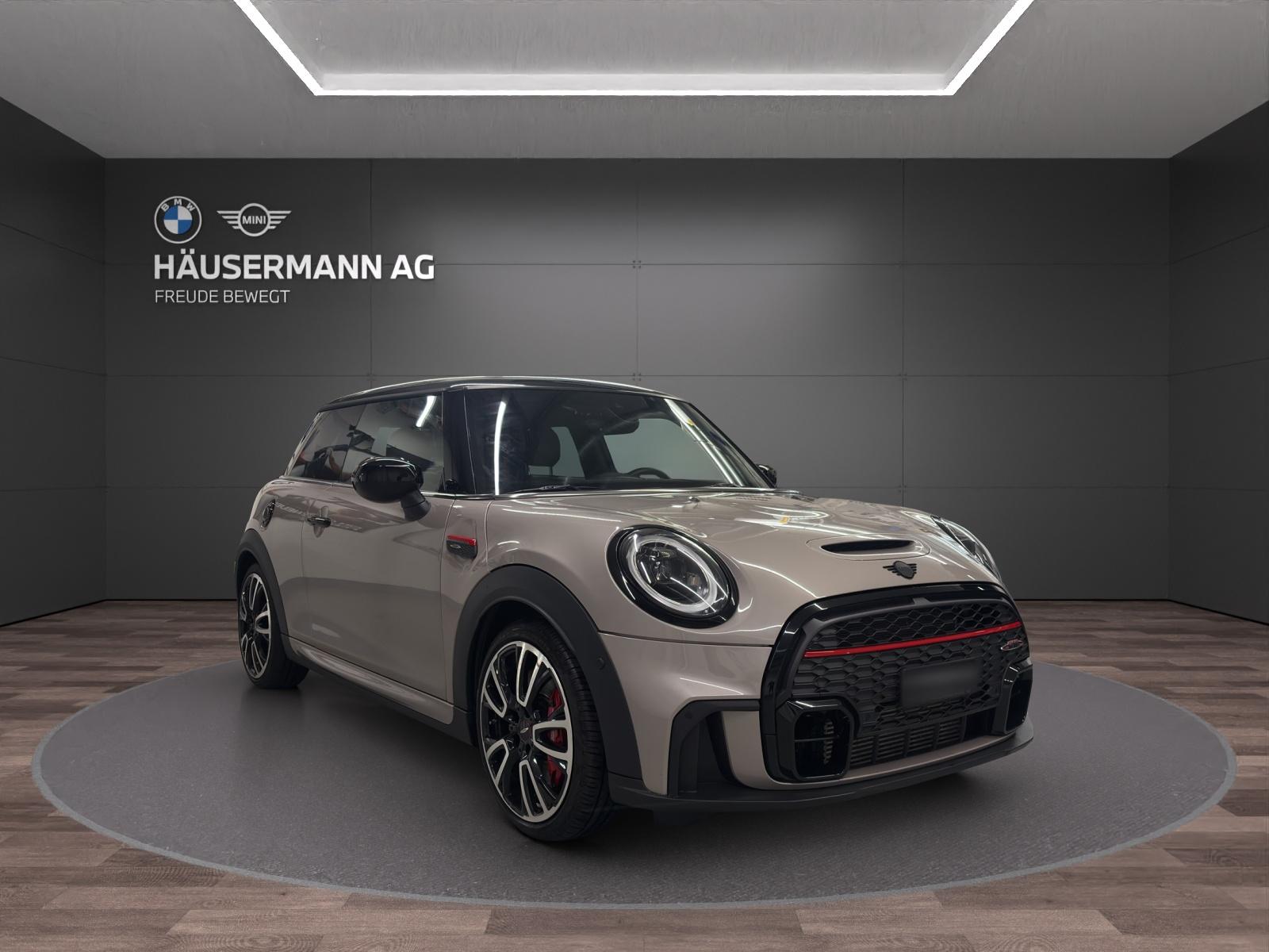MINI John Cooper Works-image-2