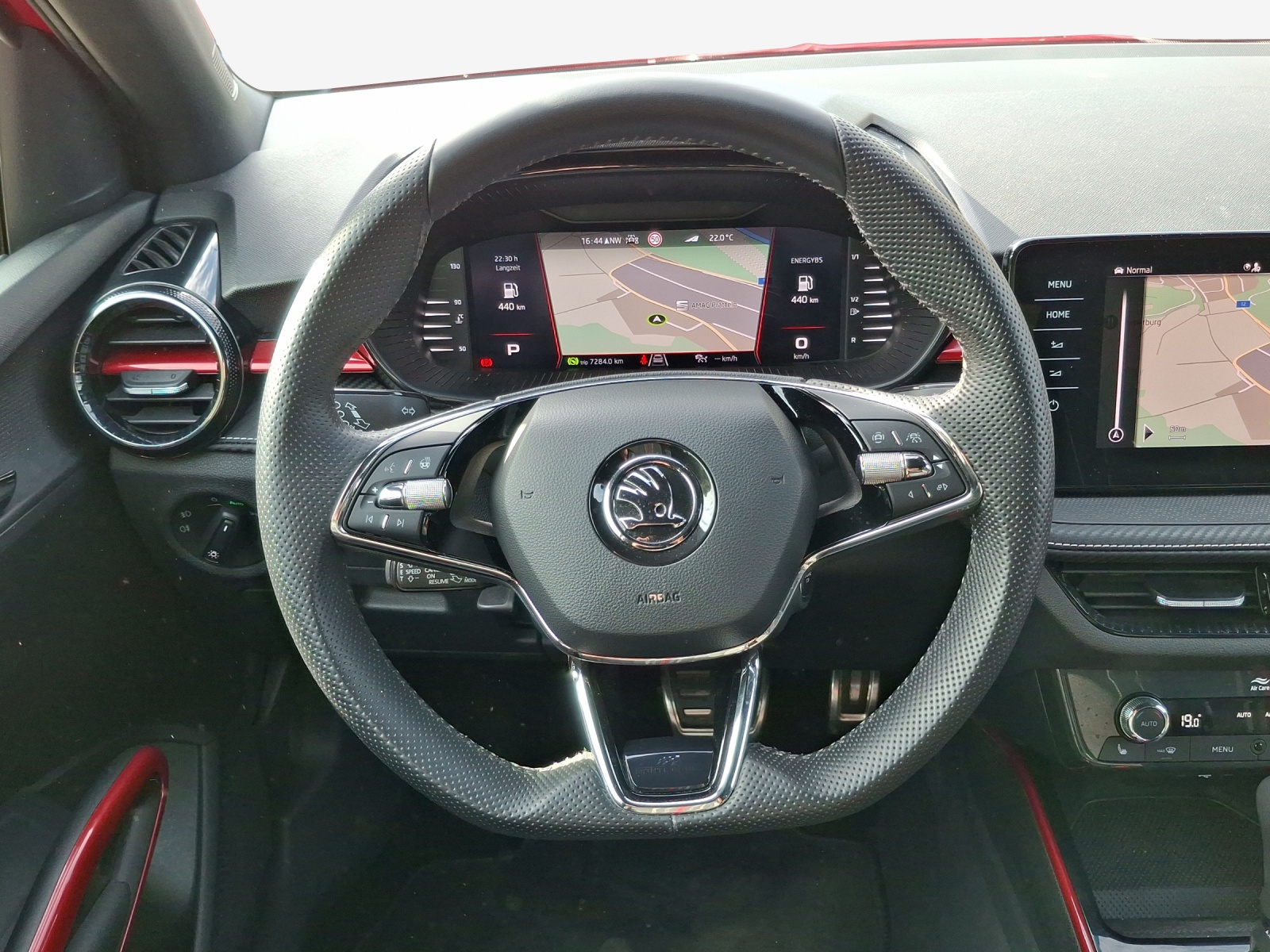 SKODA Fabia 1.0 TSI Monte Carlo DSG-image-9