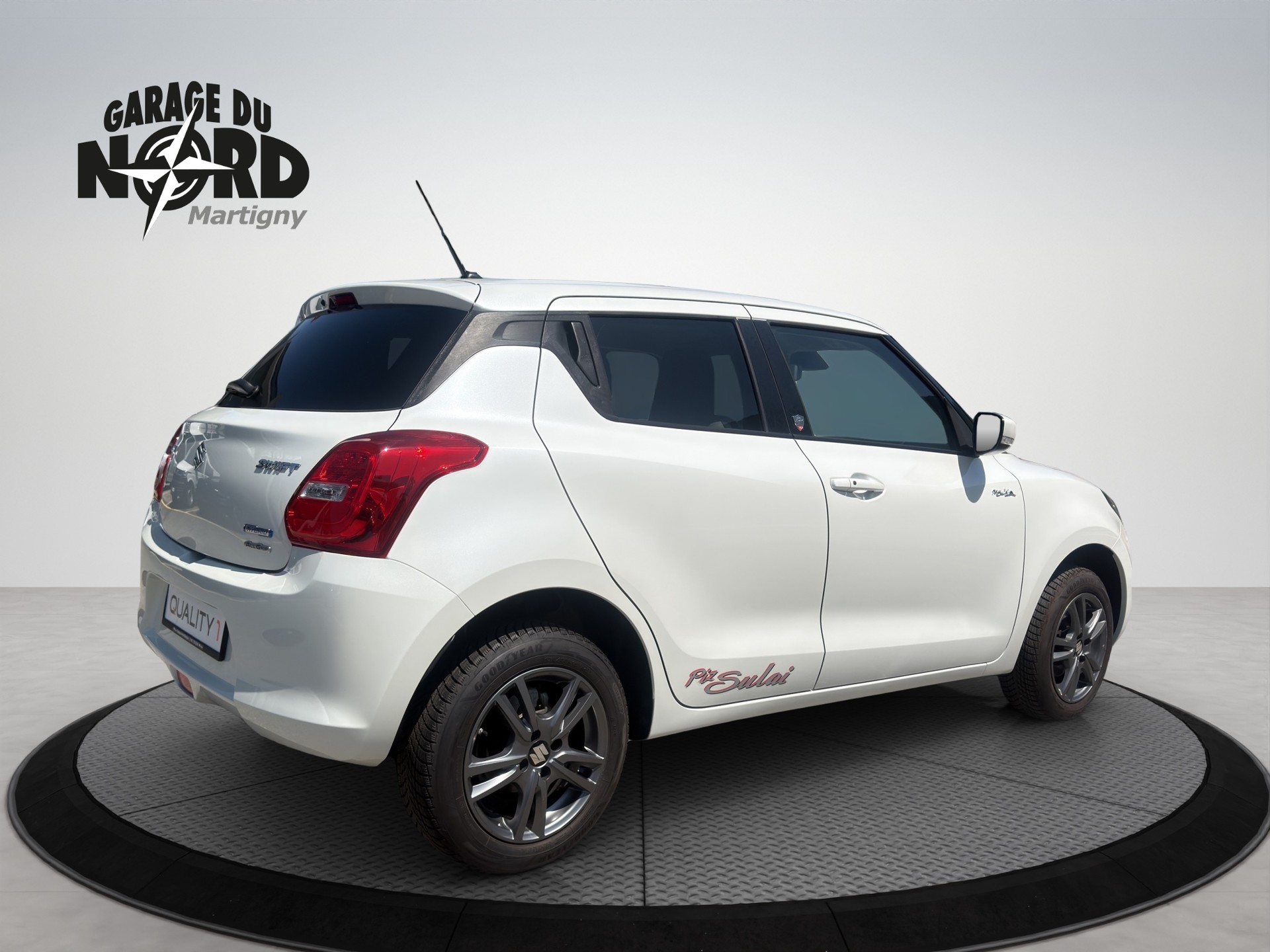 SUZUKI Swift 1.2i Piz Sulai Top Hybrid Allgrip 4x4-image-5