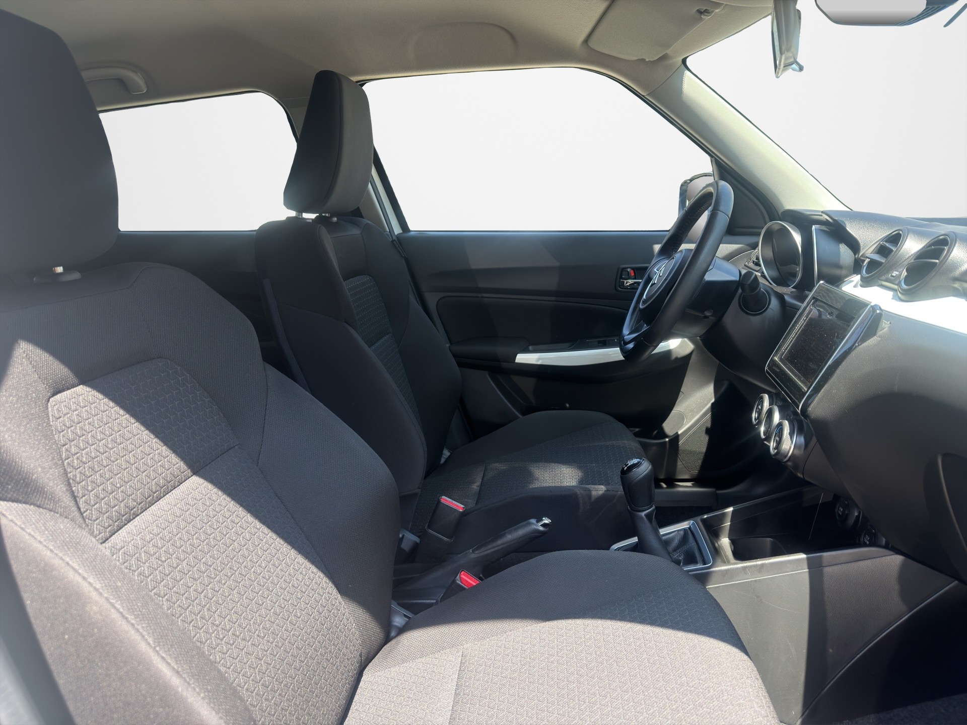 SUZUKI Swift 1.2i Piz Sulai Top Hybrid Allgrip 4x4-image-13