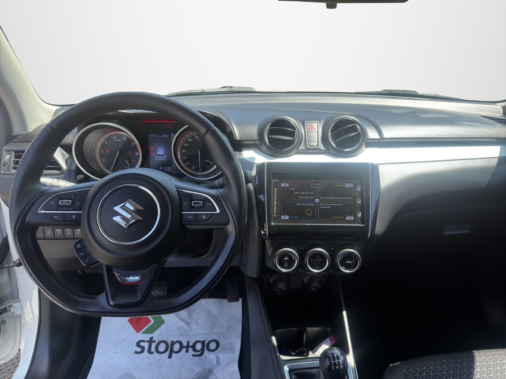 SUZUKI Swift 1.2i Piz Sulai Top Hybrid Allgrip 4x4-image-11
