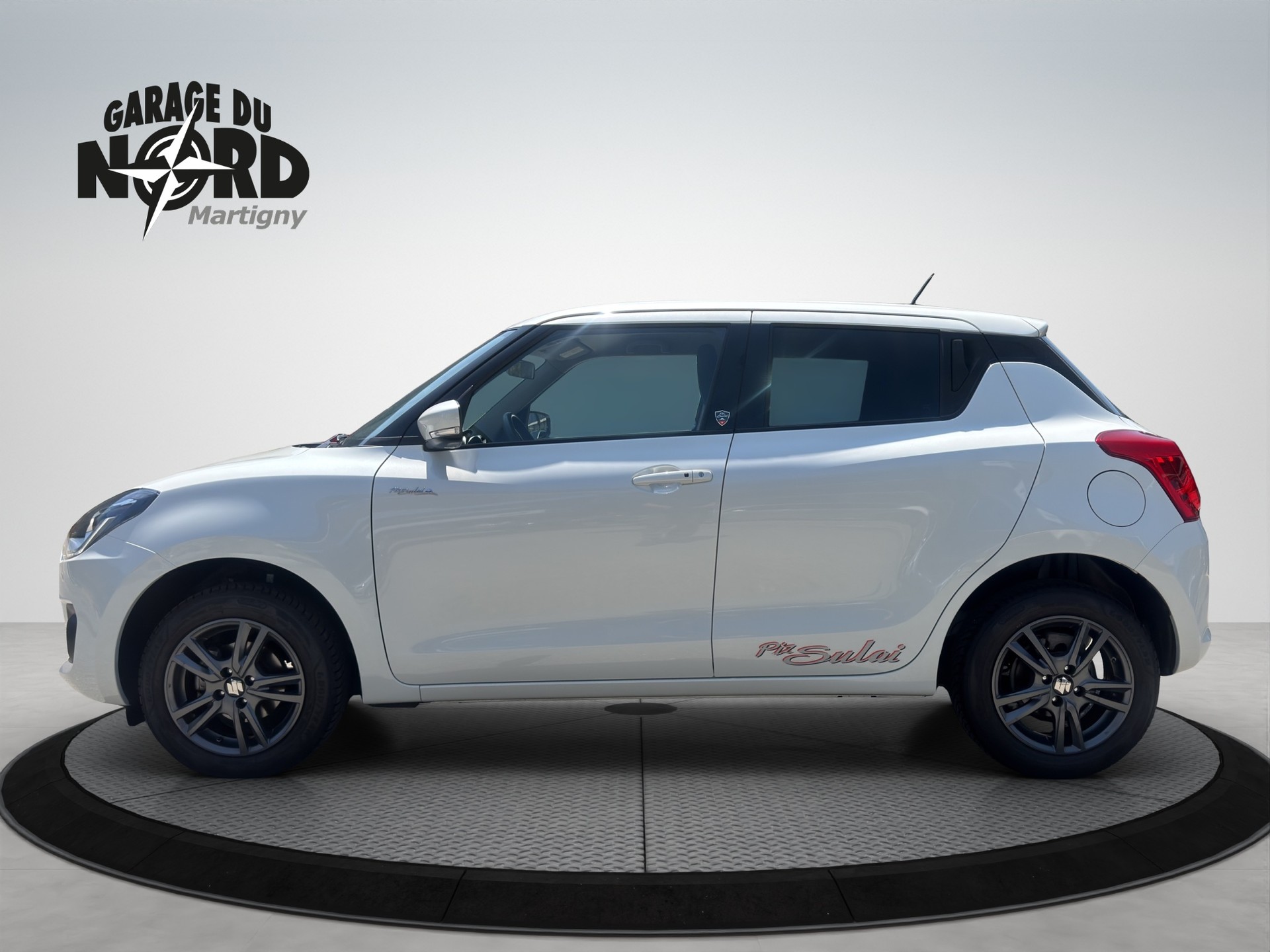 SUZUKI Swift 1.2i Piz Sulai Top Hybrid Allgrip 4x4-showroom-element-2