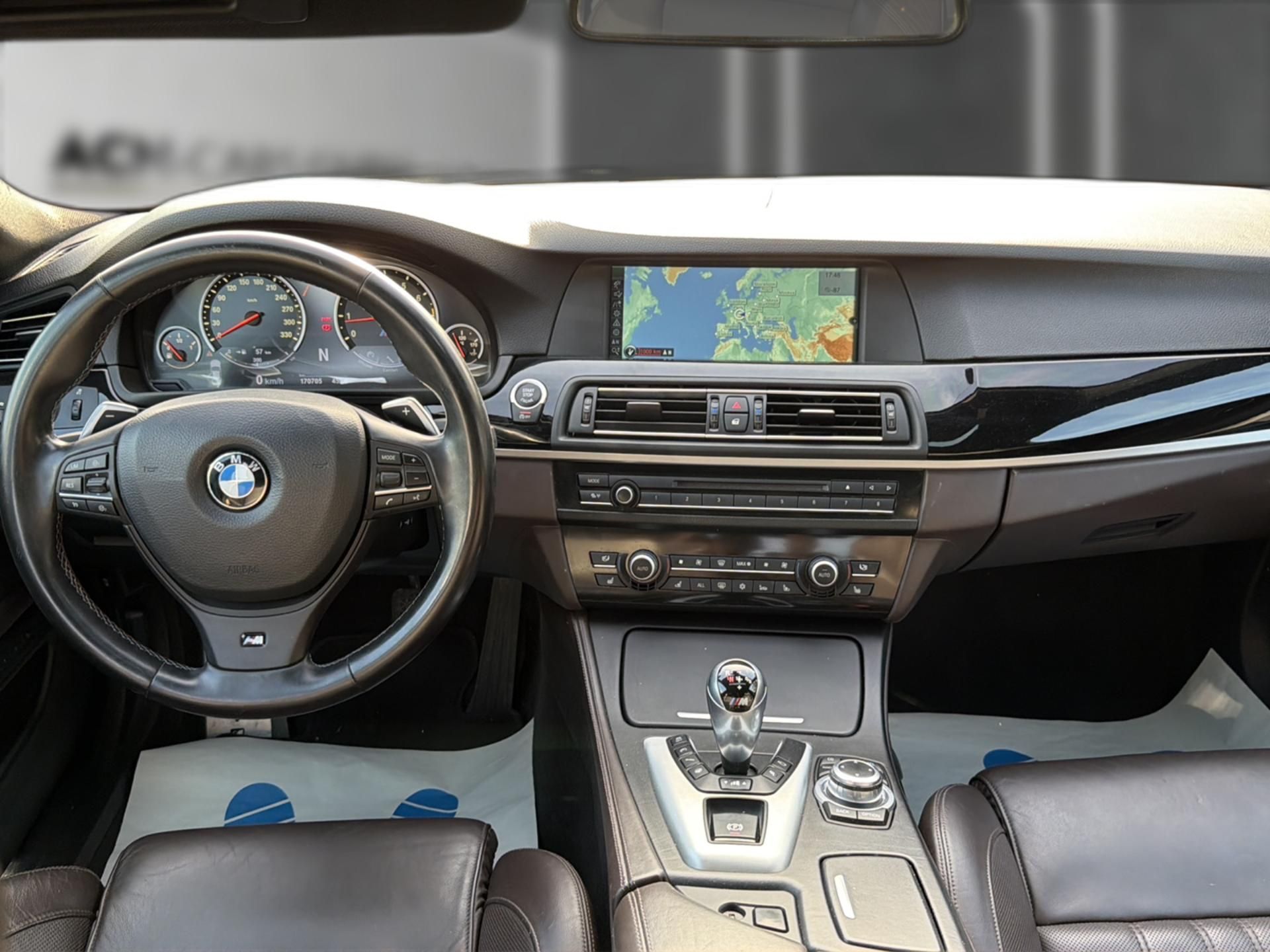 BMW M5-image-14