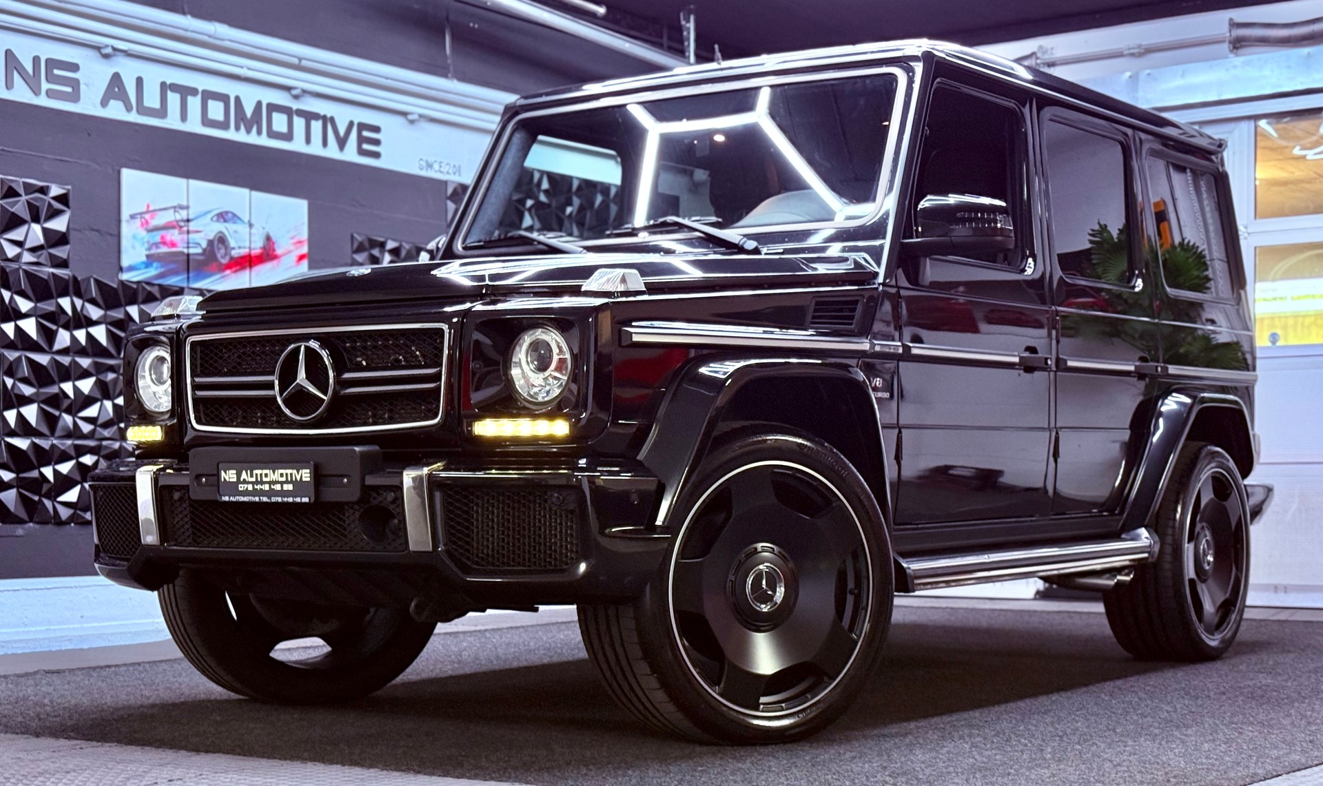 MERCEDES-BENZ G 63 AMG Automatic-image-6