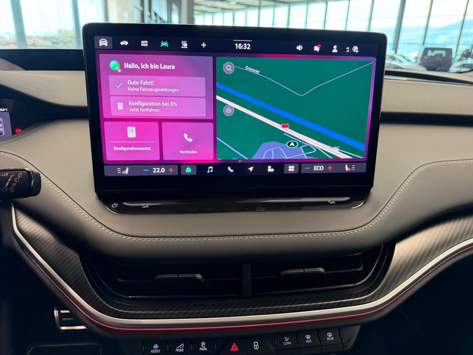 SKODA Enyaq 85x Sportline 4x4-image-27