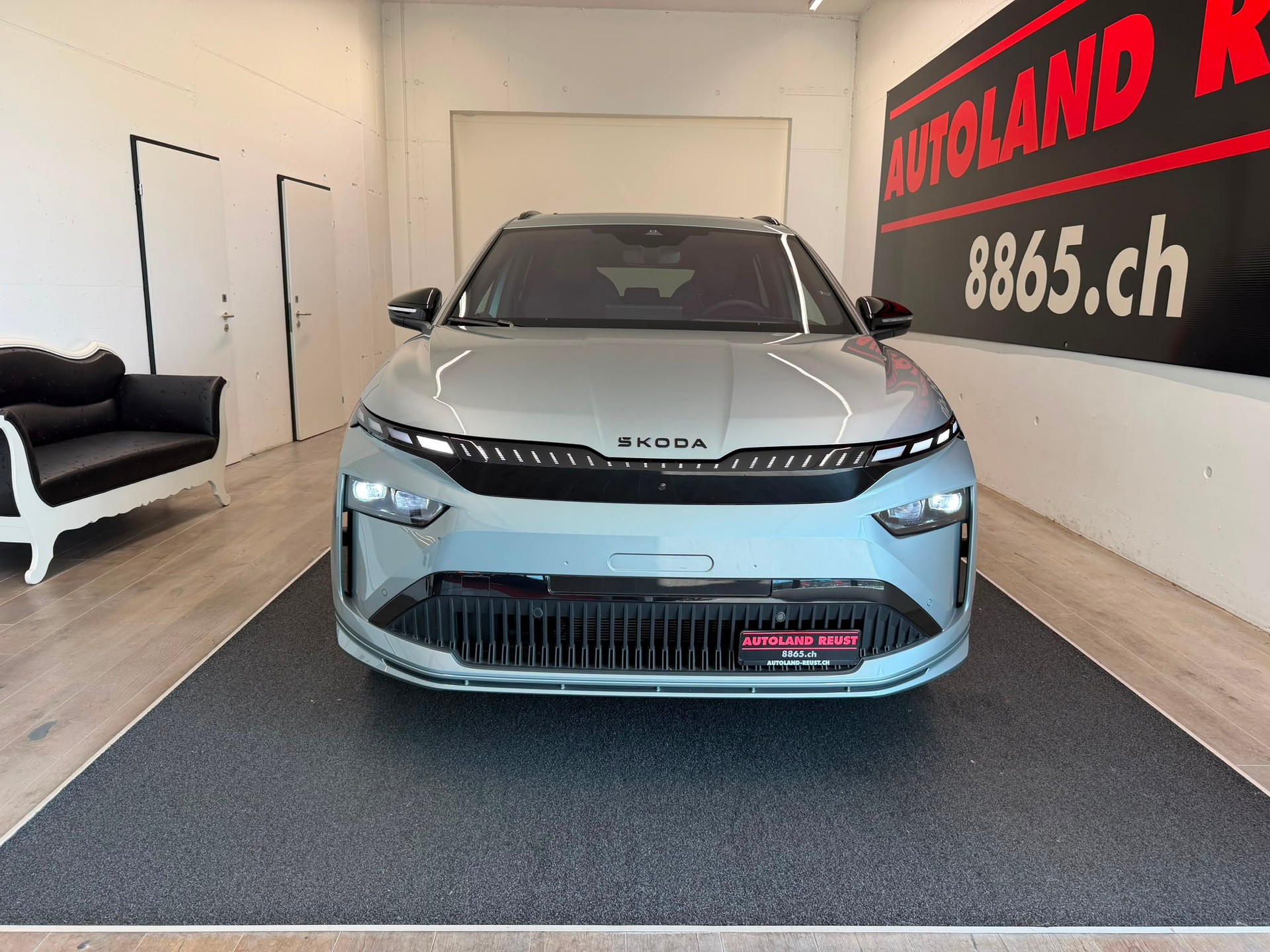 SKODA Enyaq 85x Sportline 4x4-image-3