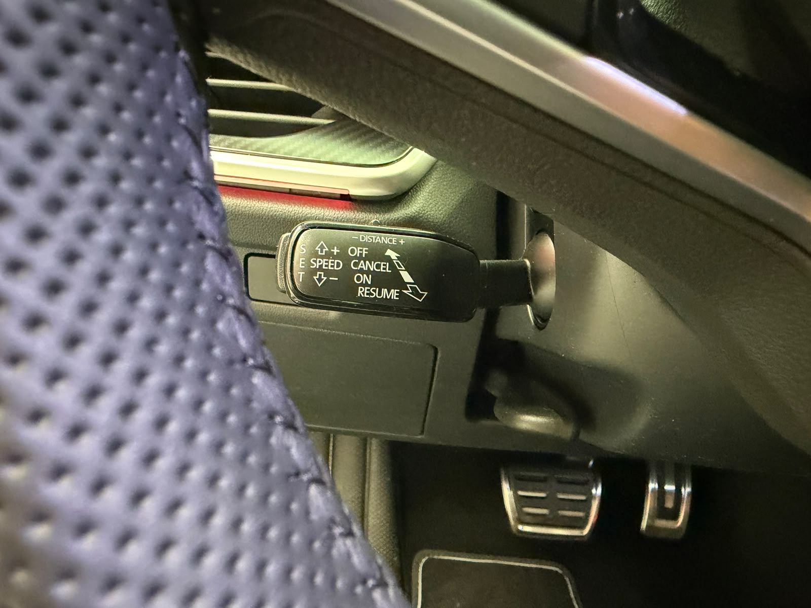 SKODA Enyaq 85x Sportline 4x4-image-24