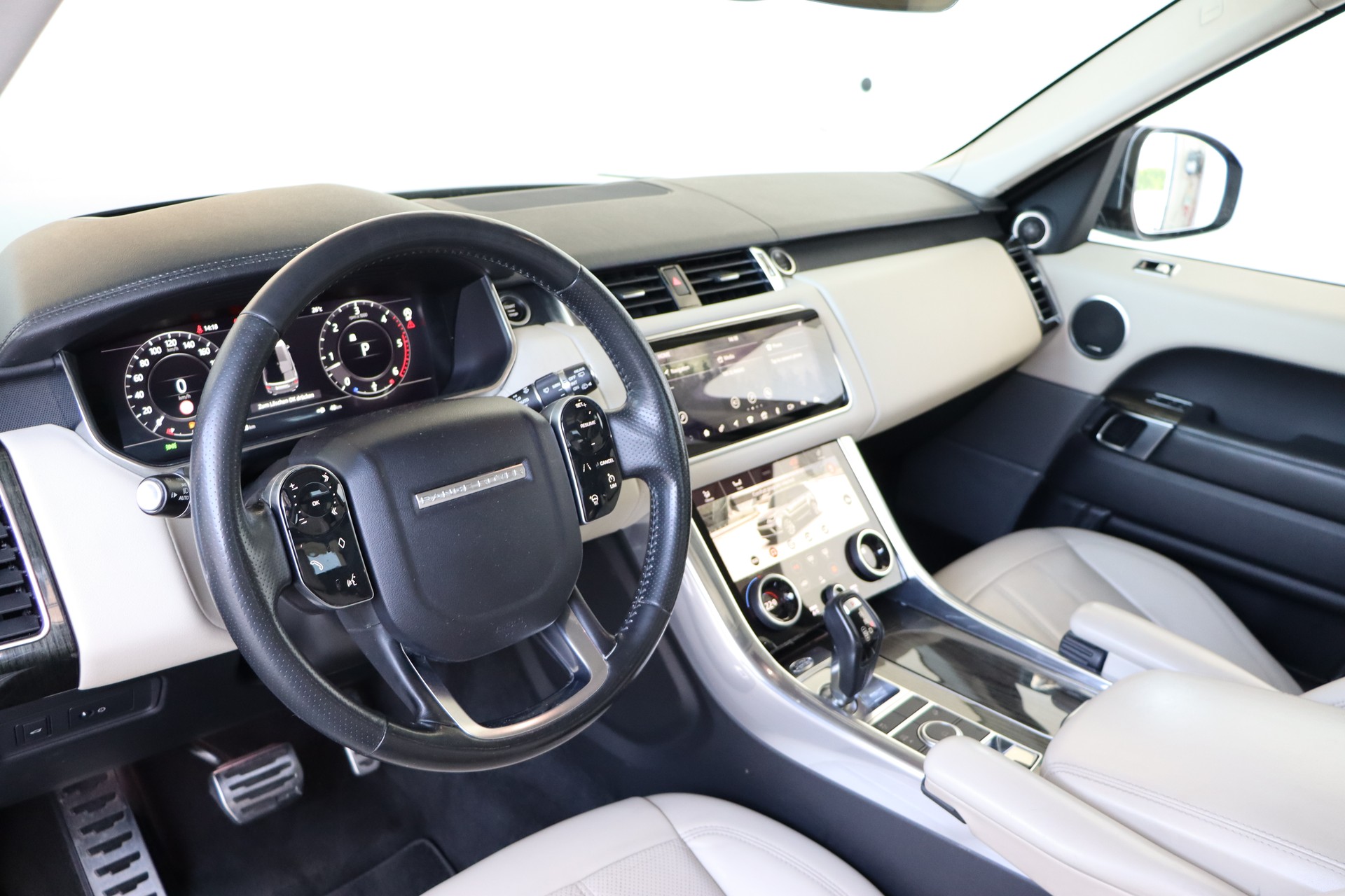 LAND ROVER Range Rover Sport 3.0 SDV6 HSE Dynamic Automatic-image-12