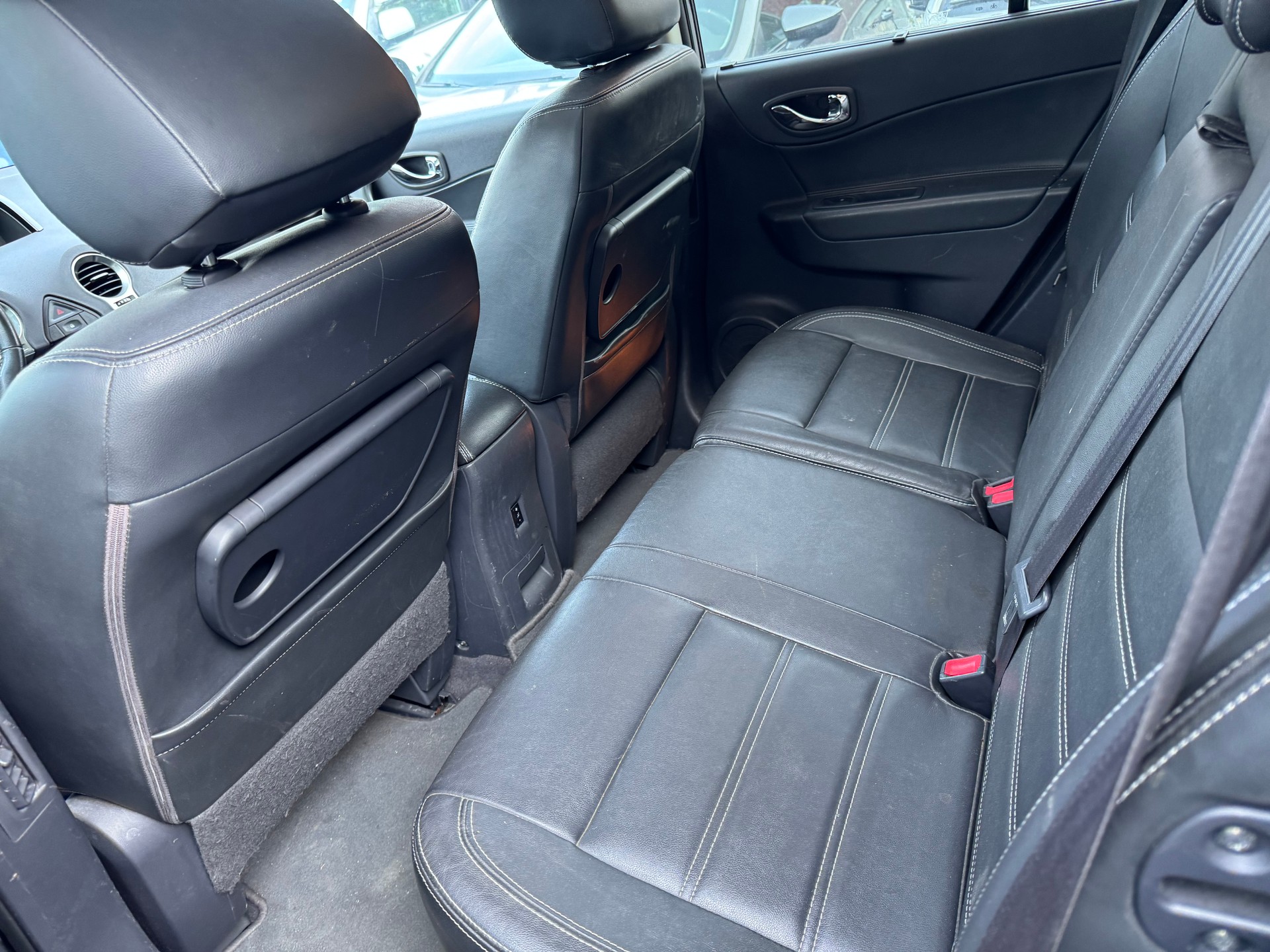 RENAULT Koleos 2.0 dCi Bose 4x4 Automatic-image-7