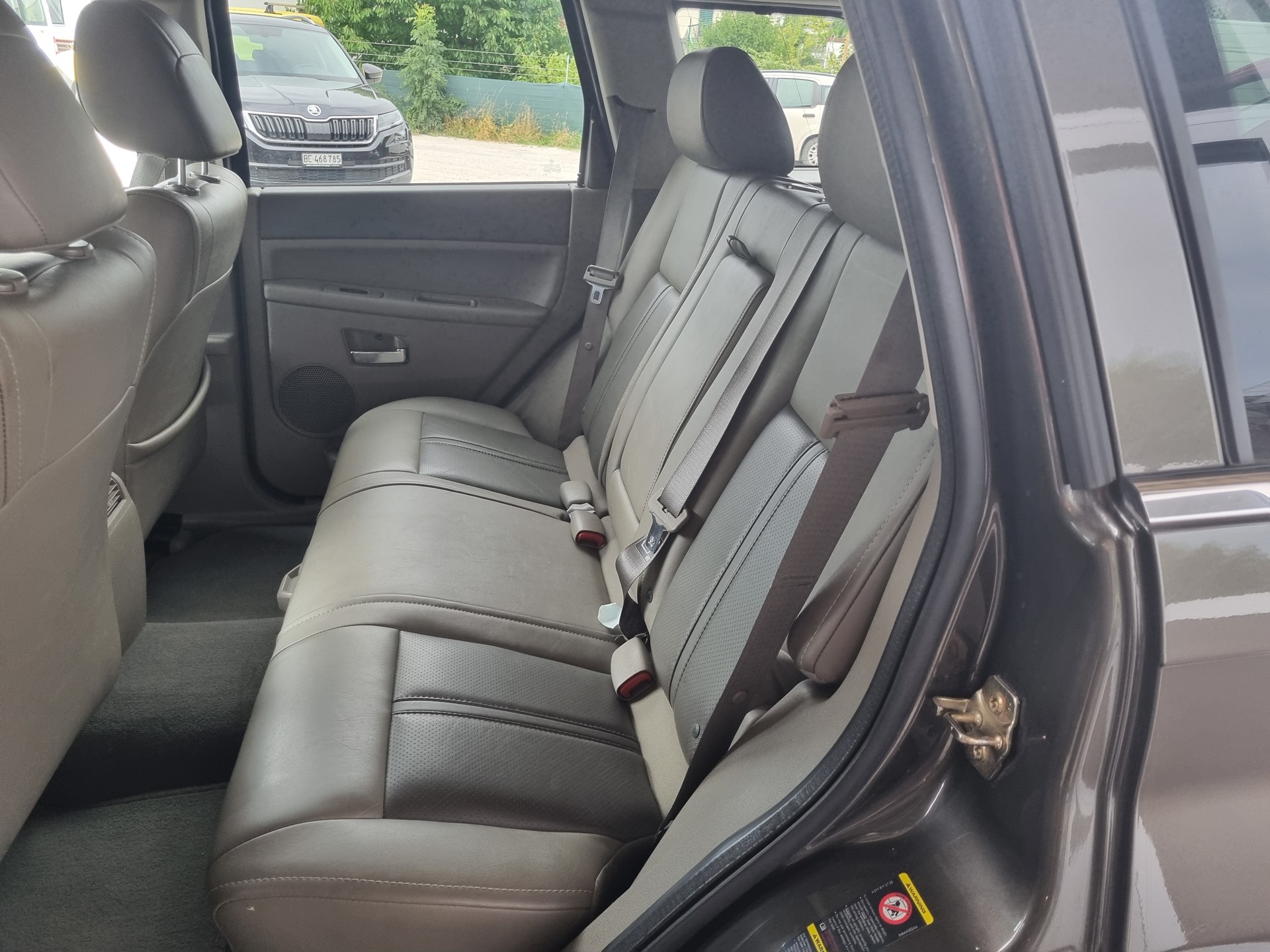 JEEP Grand Cherokee 4.7 V8 Limited Automatic-image-8