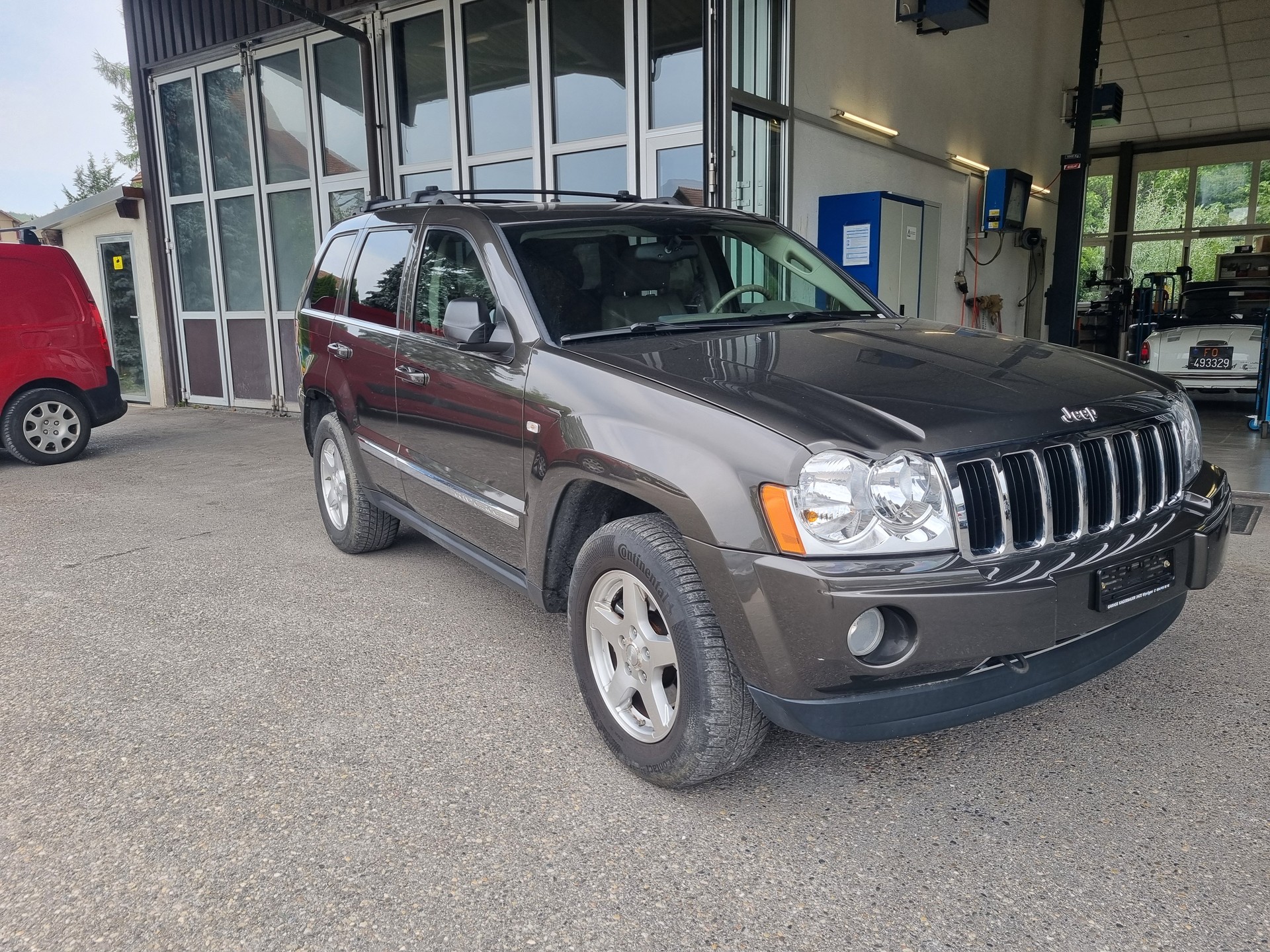 JEEP Grand Cherokee 4.7 V8 Limited Automatic-showroom-element-1