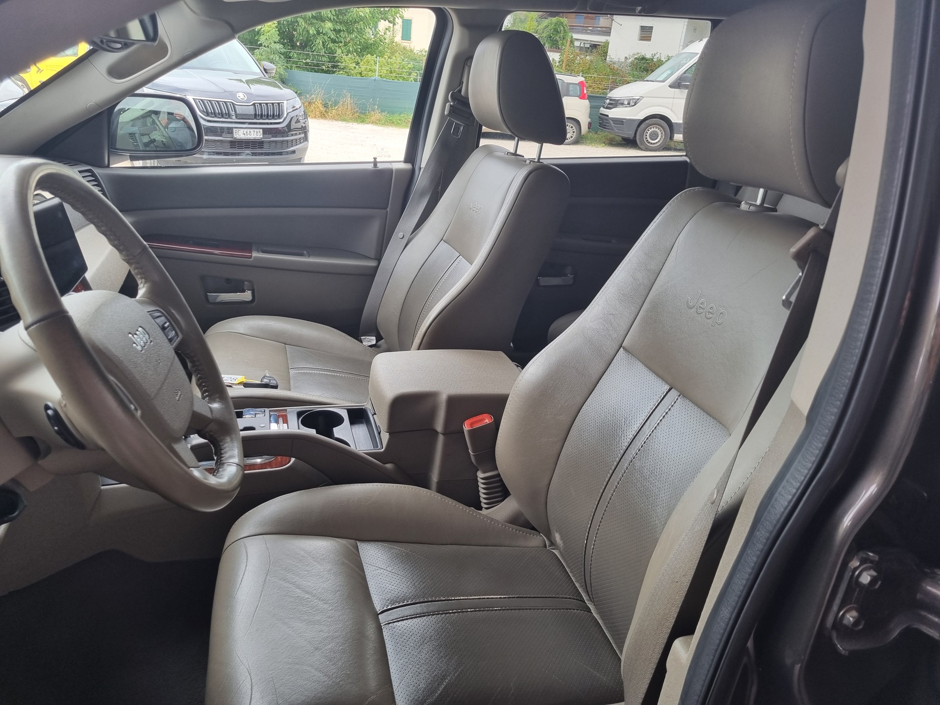 JEEP Grand Cherokee 4.7 V8 Limited Automatic-image-7