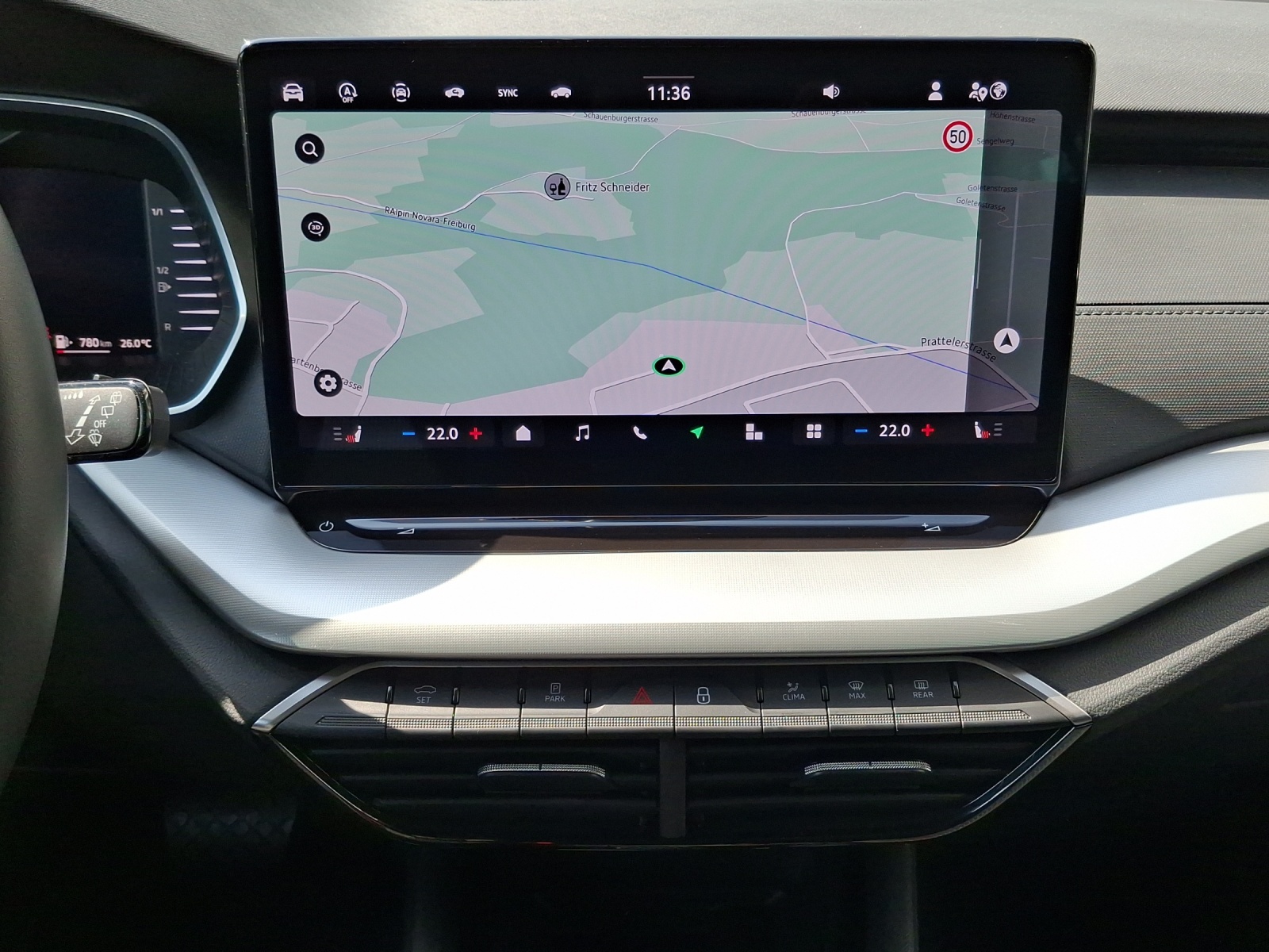 SKODA Octavia Combi 1.5 TSI mHEV DSG Dynamic-image-10
