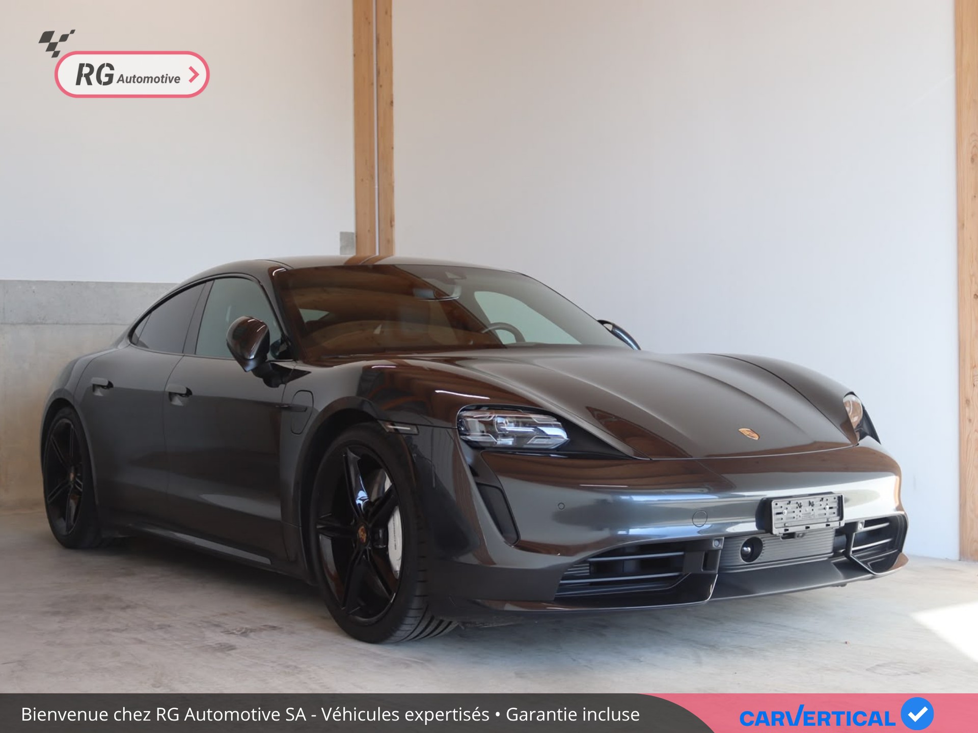 PORSCHE Taycan Turbo-image-1