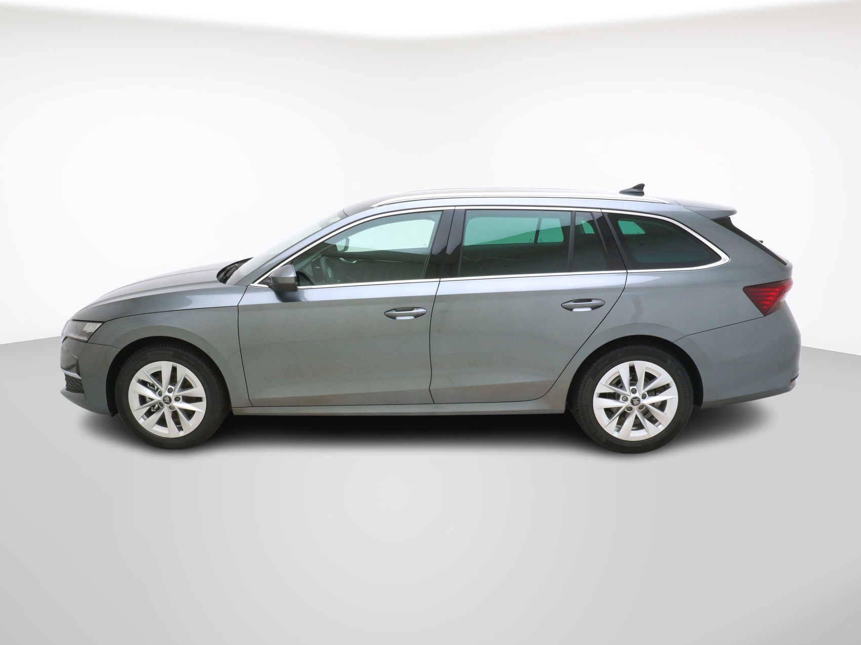 SKODA Octavia 1.5 TSI mHEV Selection-Loft DSG-showroom-element-1