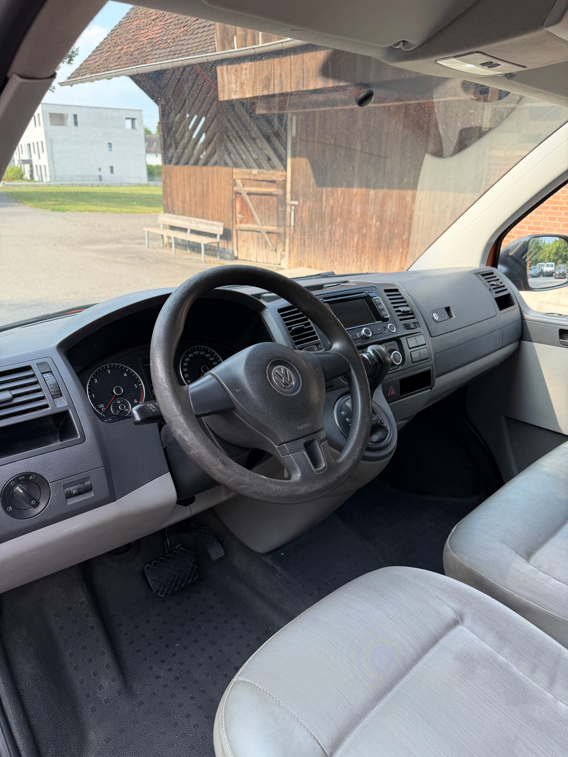 VW T5 2.0 Bi-TDI 4Motion DSG-image-4