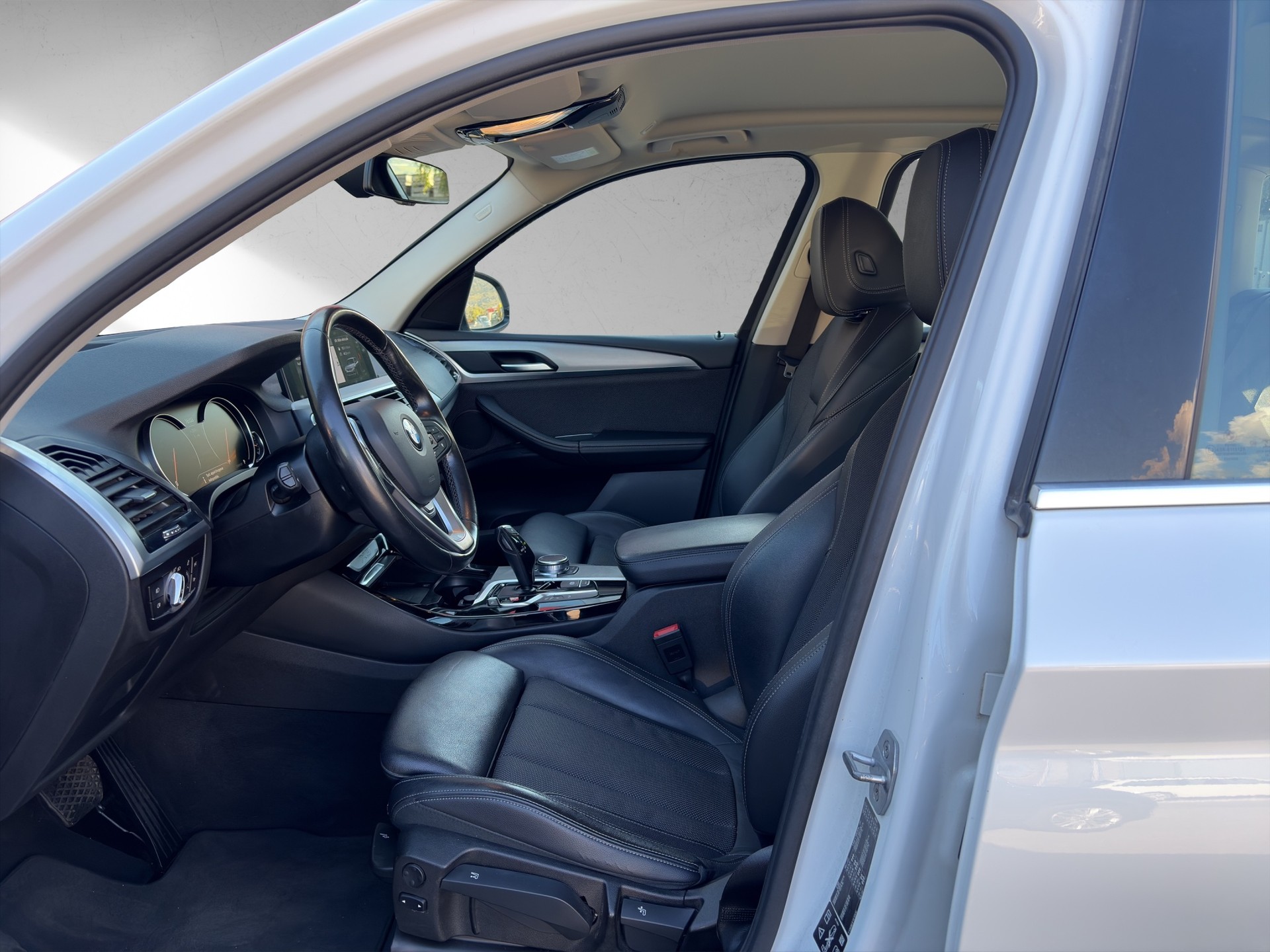 BMW X3 xDrive 30i Steptronic-image-9
