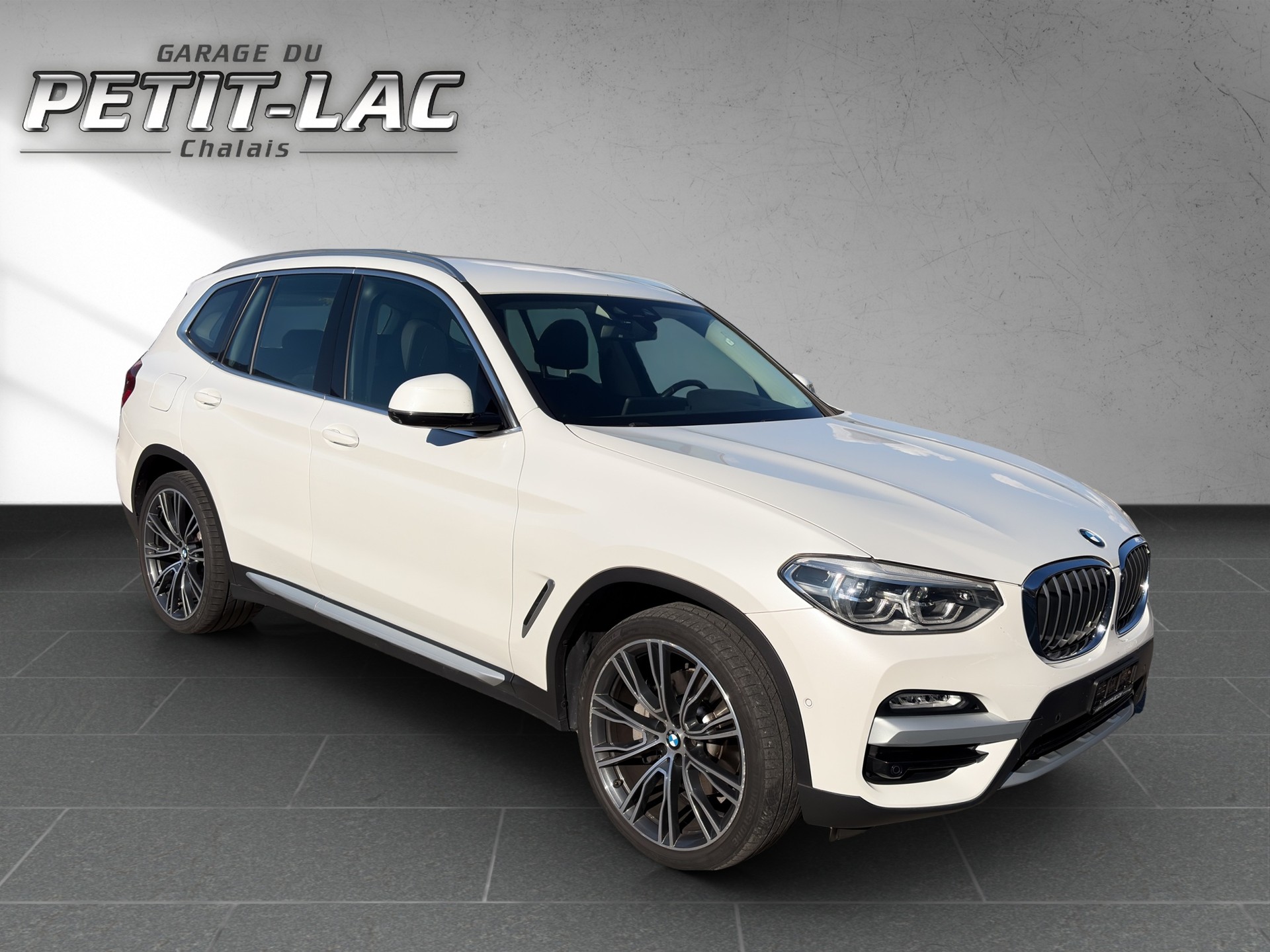 BMW X3 xDrive 30i Steptronic-image-0