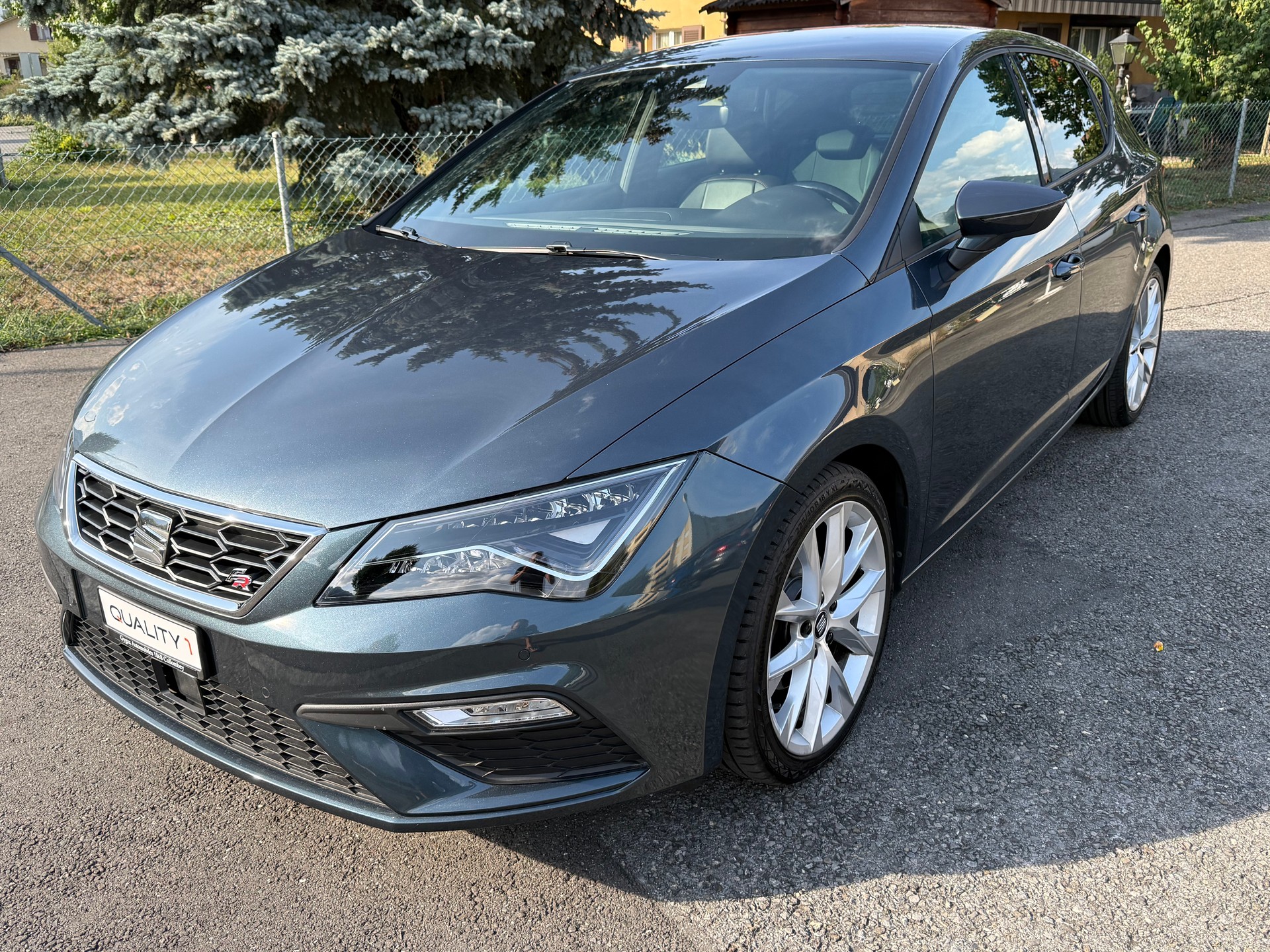 SEAT Leon 1.5 TSI EVO FR ACT FR DSG-image-1