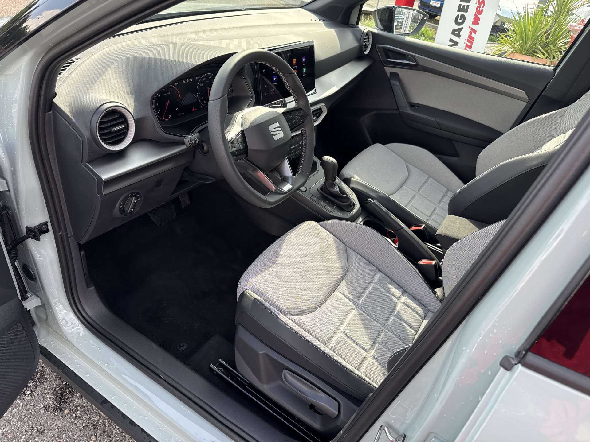 SEAT Arona 1.0 TSi Eco FR DSG-Automat-image-5