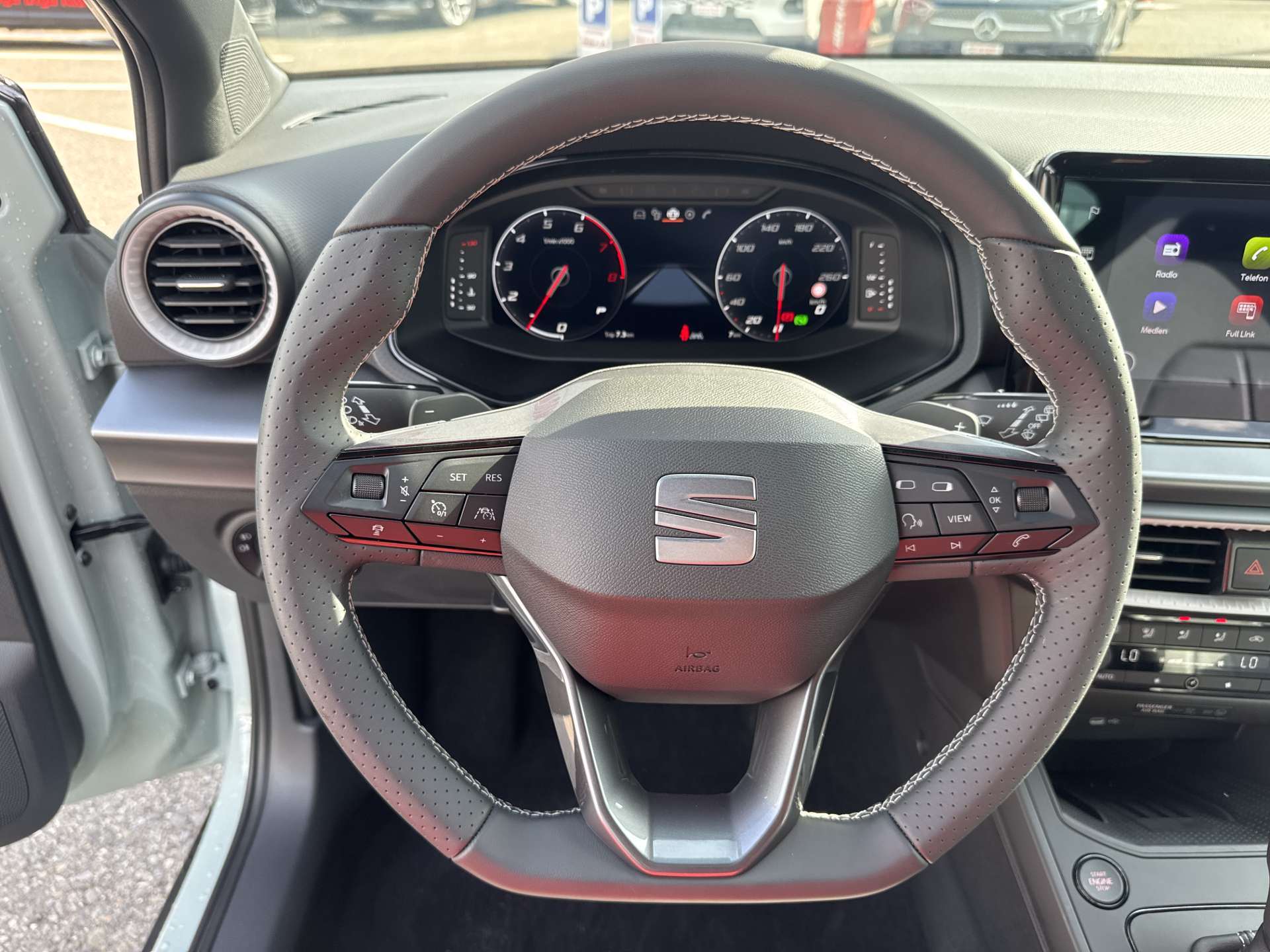 SEAT Arona 1.0 TSi Eco FR DSG-Automat-image-15