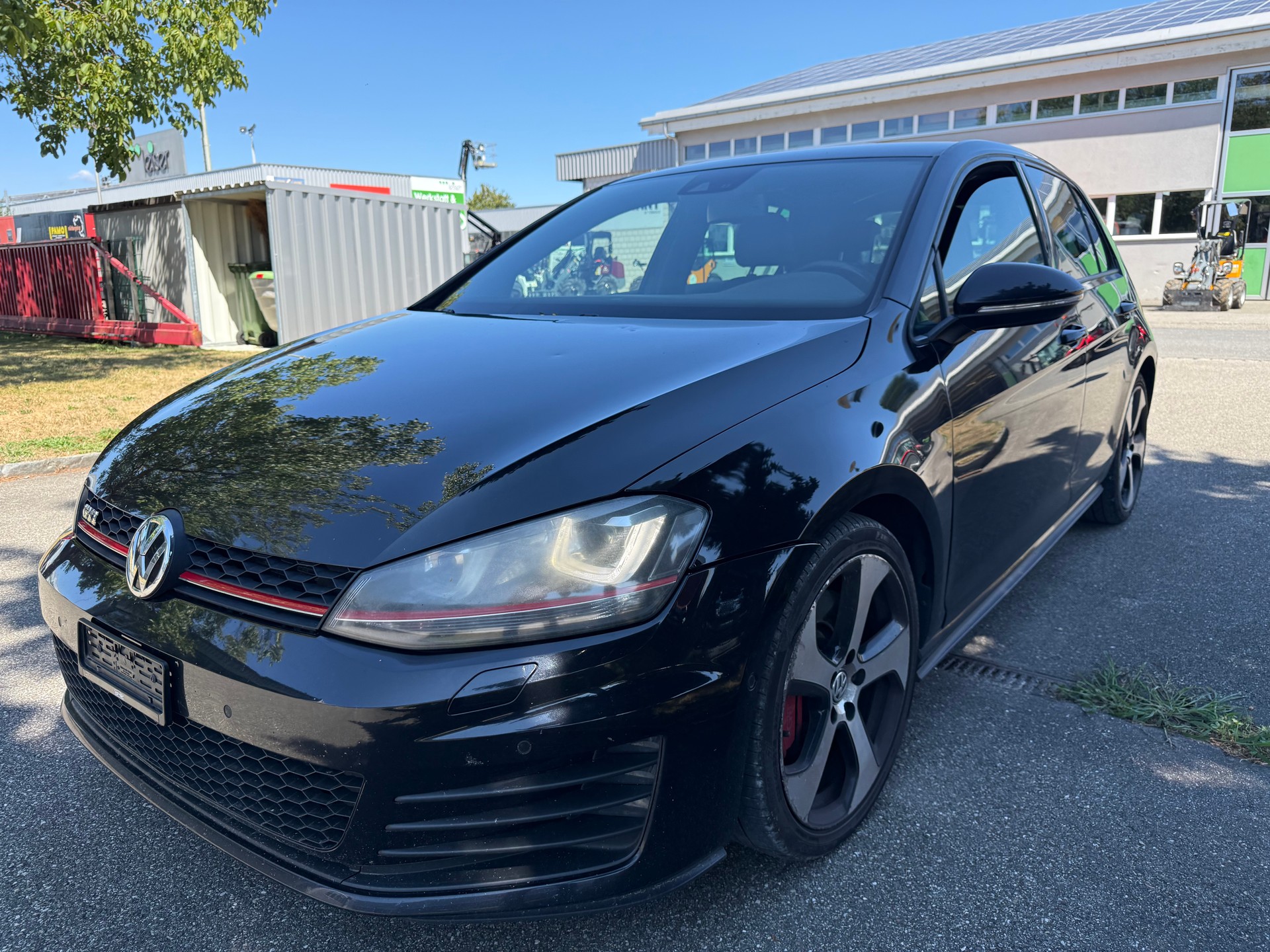 VW Golf 2.0 TSI GTI Performance DSG-image-0