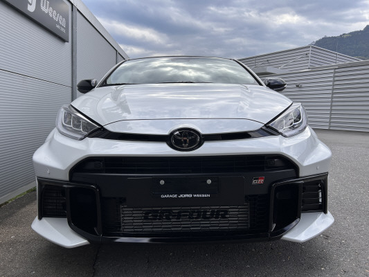 TOYOTA Yaris 1.6 GR Sport-image-1