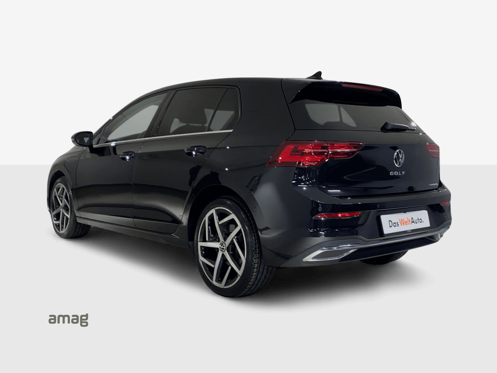 VW Golf Style PHEV-image-2