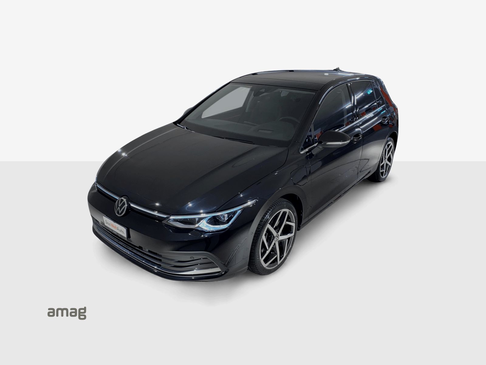 VW Golf Style PHEV-image-11