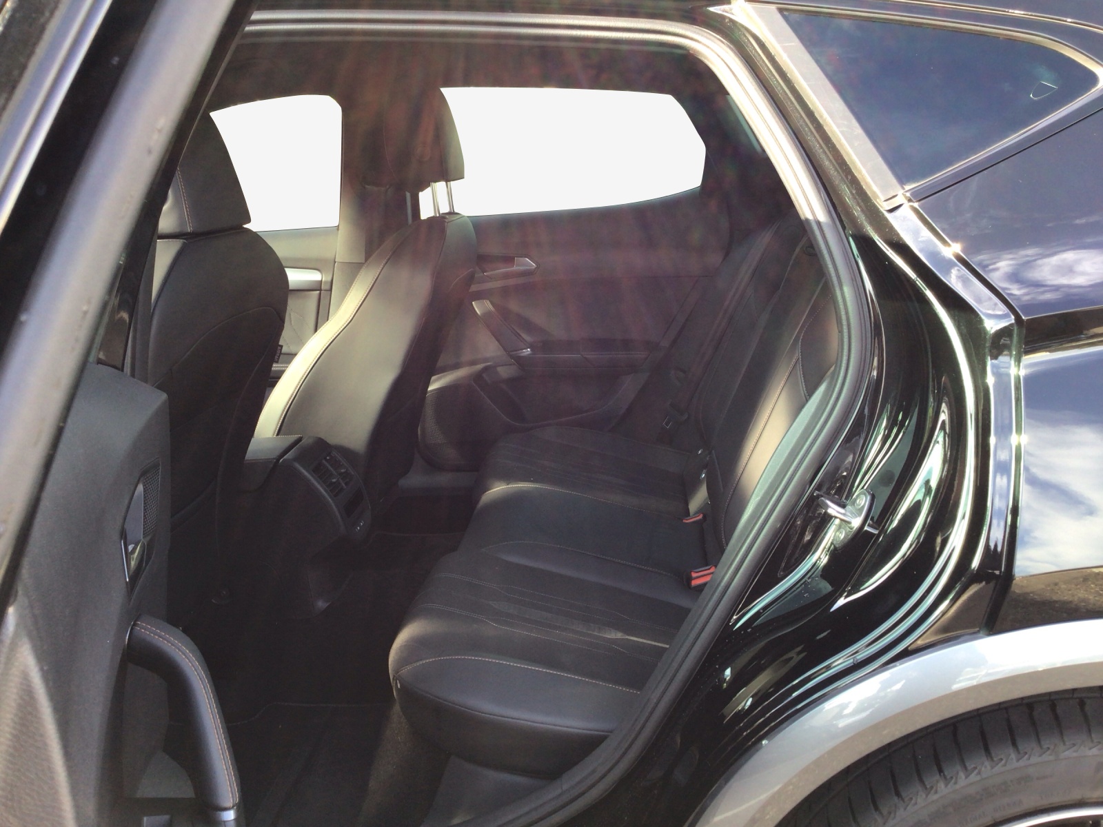 CUPRA Formentor 1.5 TSI Inicio DSG-image-11