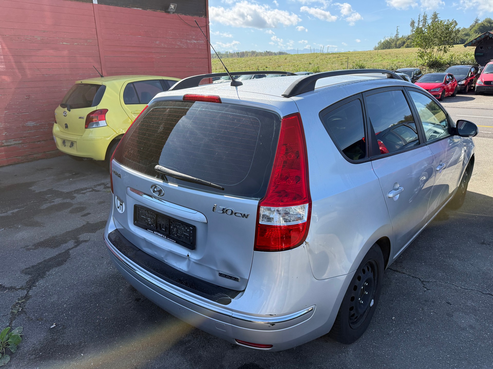 HYUNDAI i30 Wagon 1.6 CRDi Style-image-4