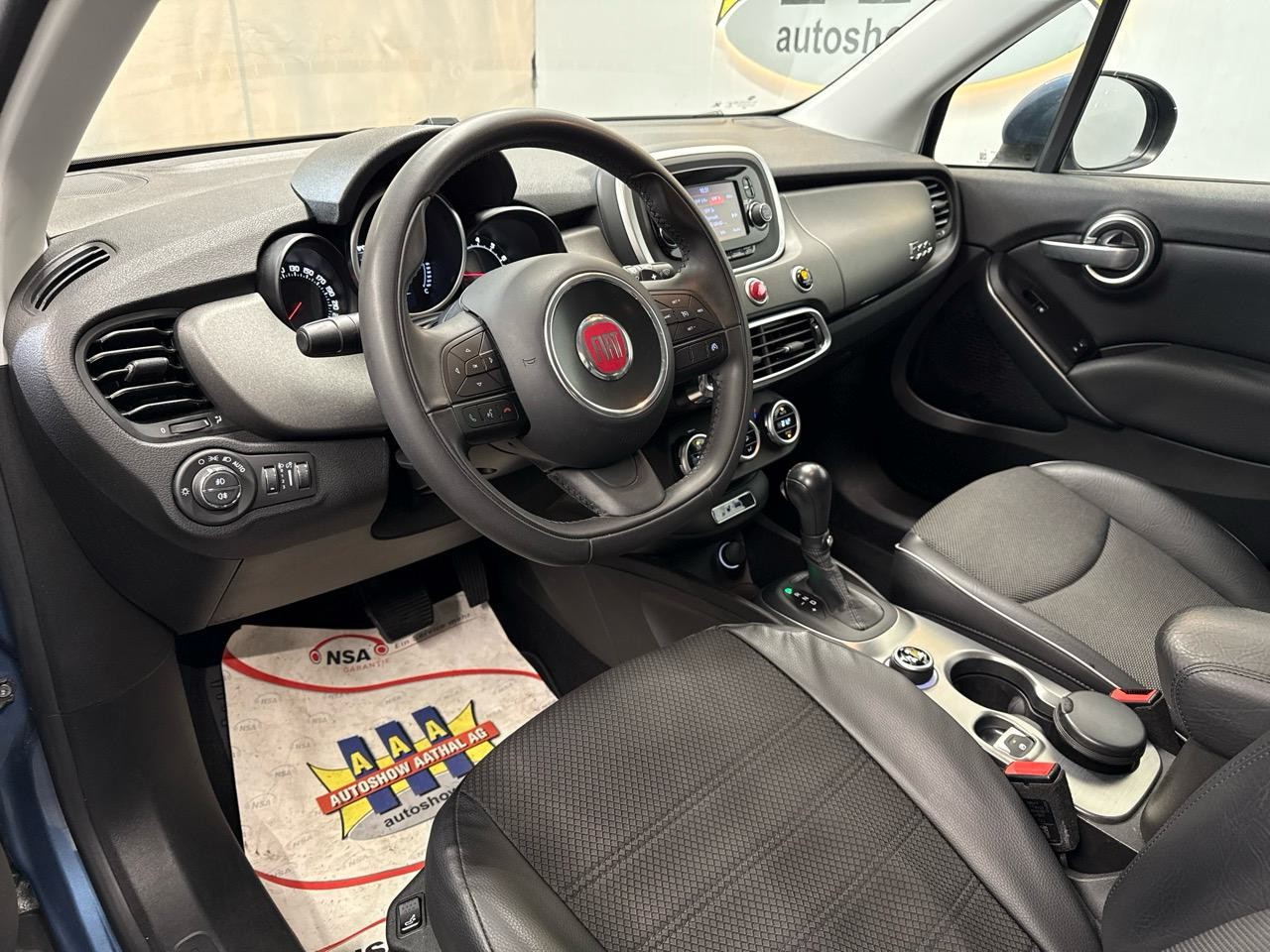 BMW 500X 1.4T Cross DCT-showroom-element-2