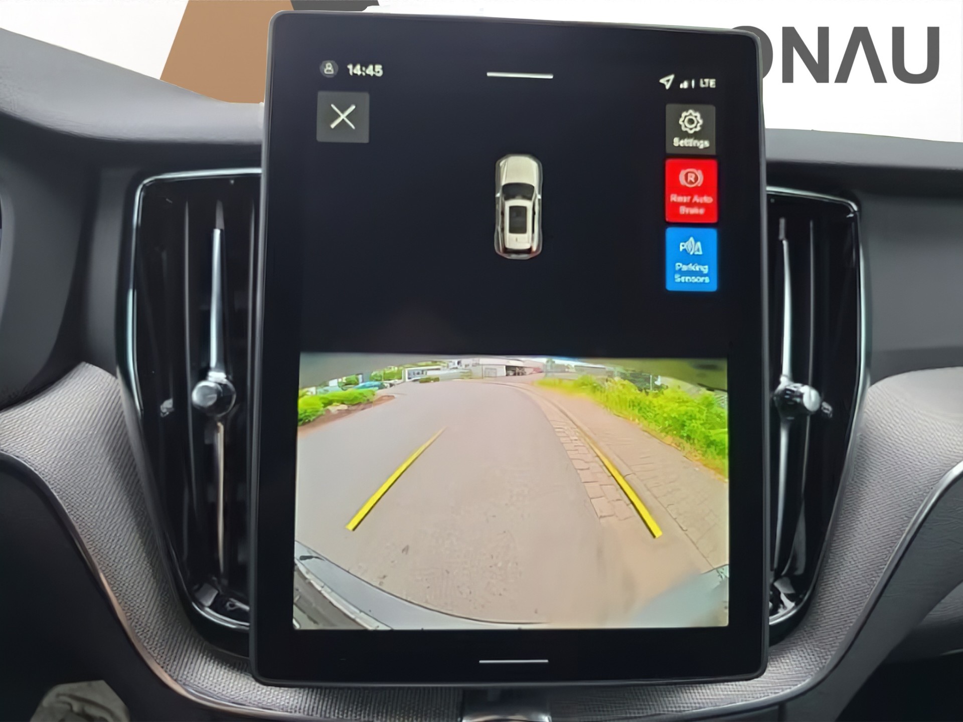 VOLVO XC60 T8 eAWD Plus Black Edition MY26-image-46