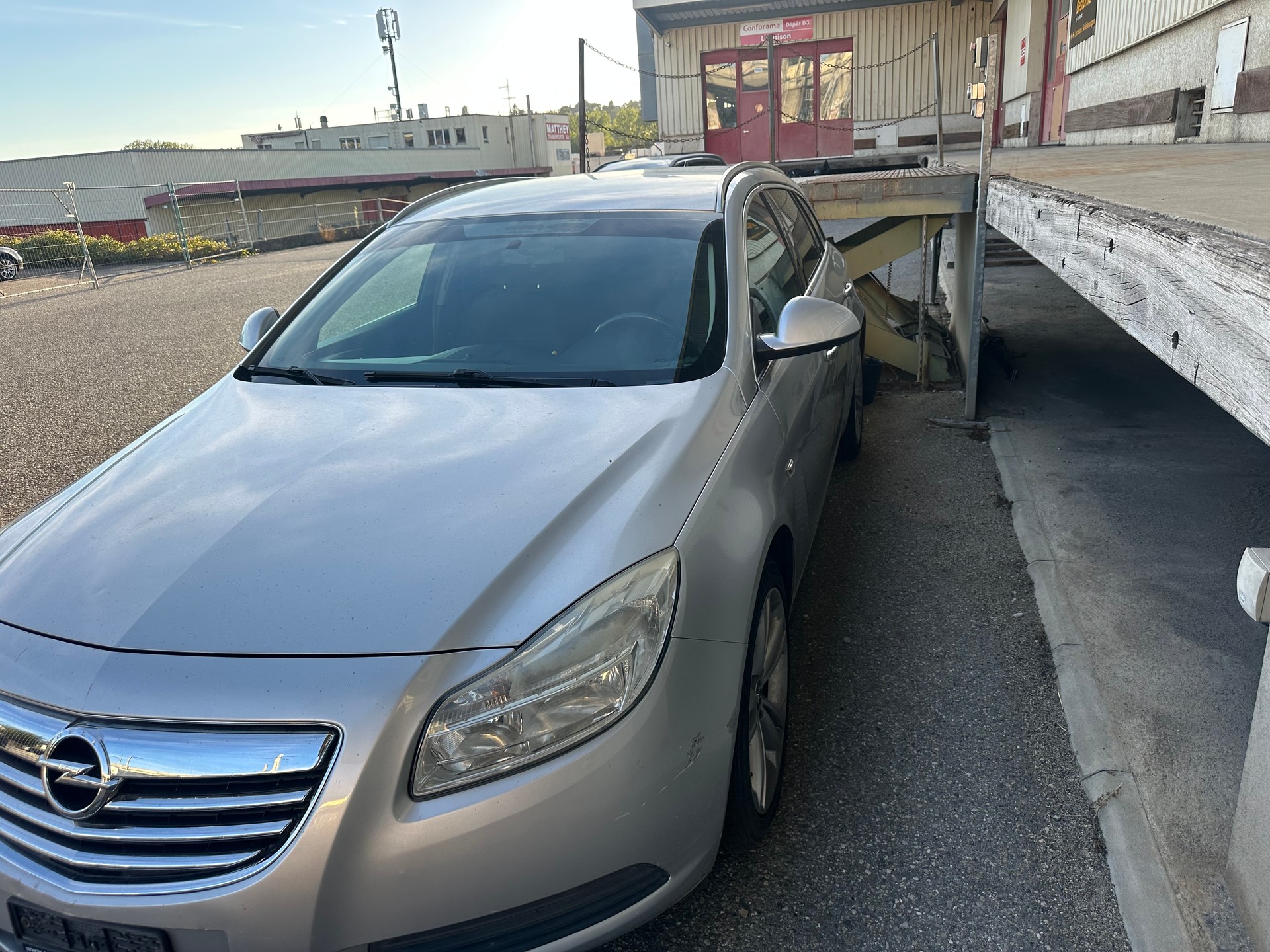 OPEL Insignia Sports Tourer 2.0 CDTI Cosmo Automatic-image-13