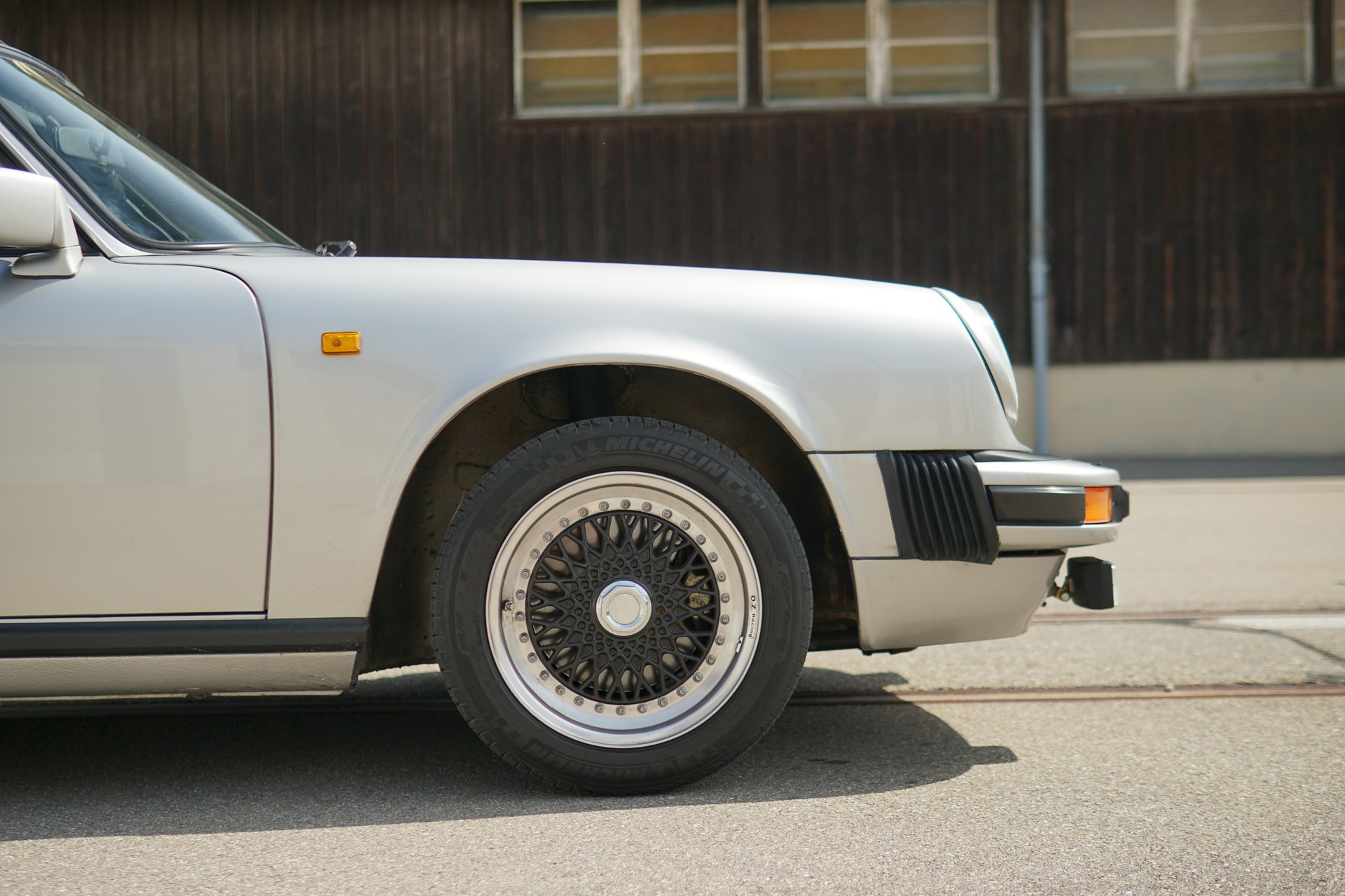 PORSCHE 911 SC Targa-image-11