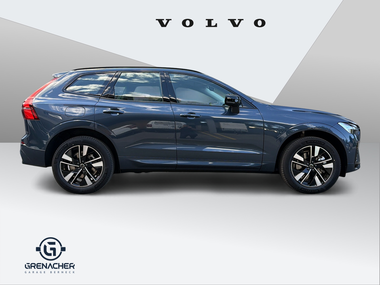 VOLVO XC60 2.0 T6 TE Plus Dark eAWD-image-1