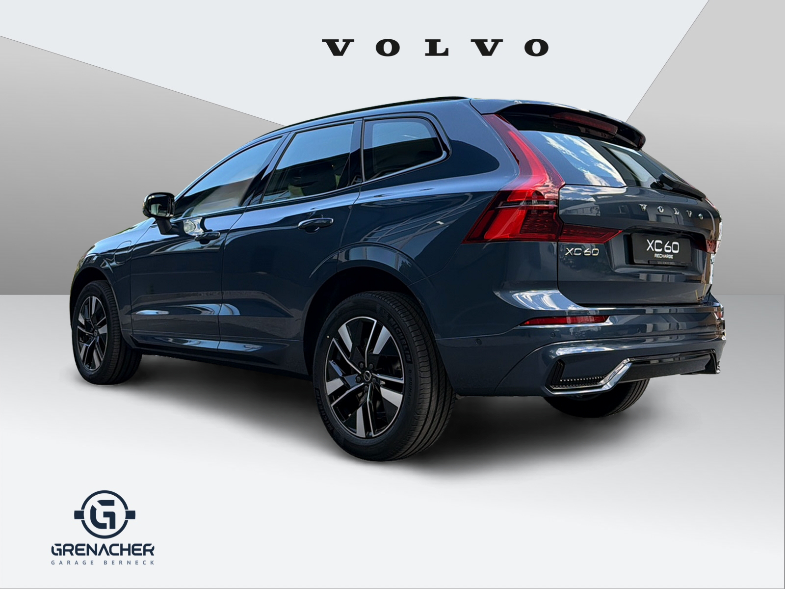 VOLVO XC60 2.0 T6 TE Plus Dark eAWD-image-3