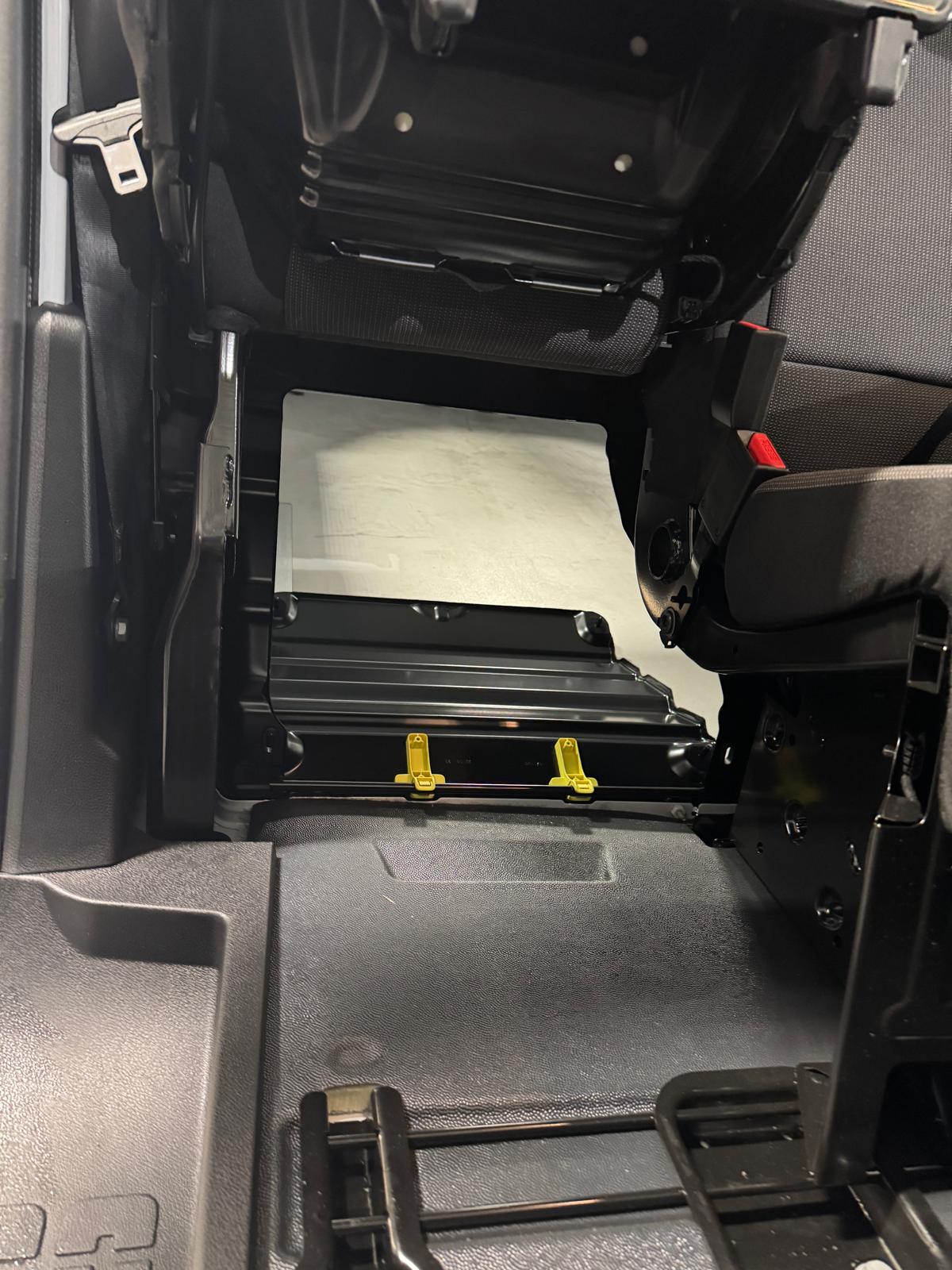 PEUGEOT e-Expert Kaw. Standard 50 kWh-image-19