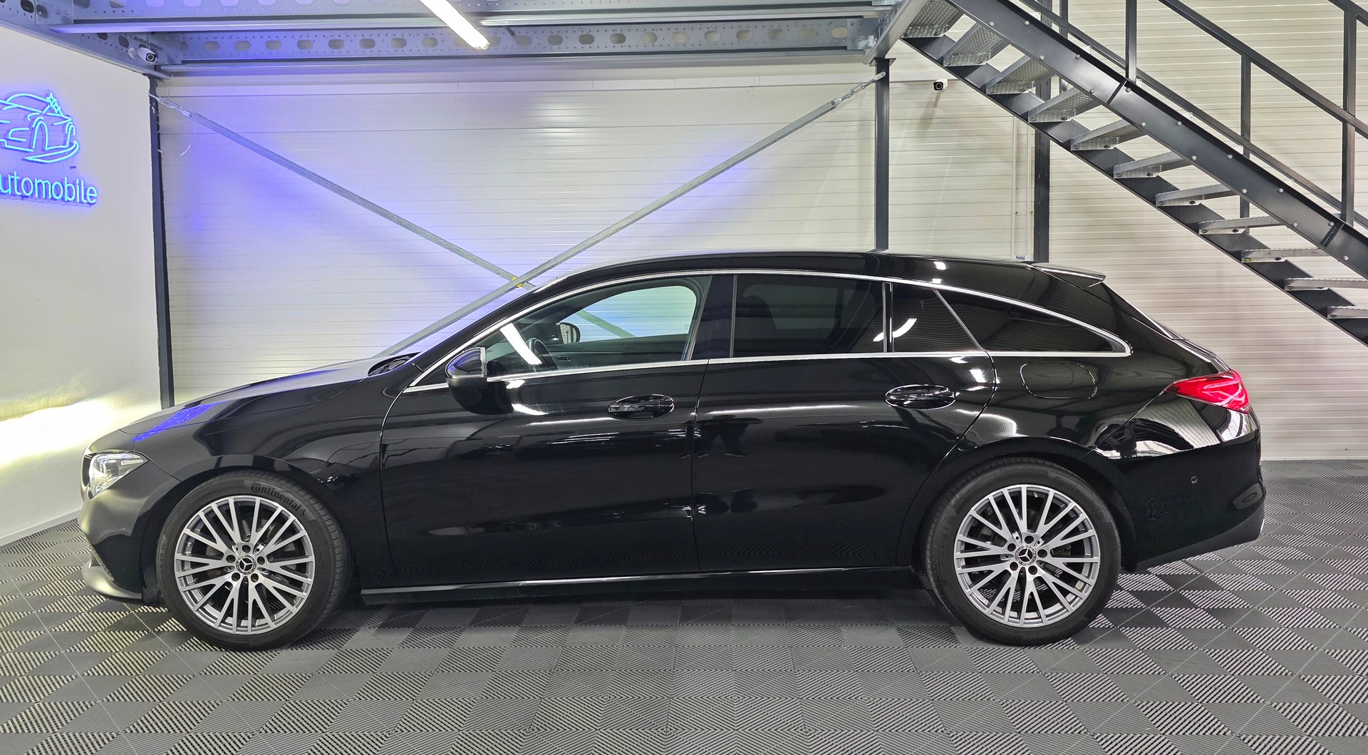 MERCEDES-BENZ CLA Shooting Brake 180 7G-DCT Progressive-image-8