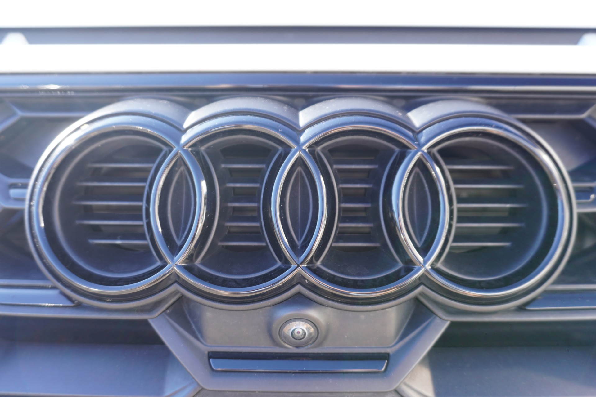 AUDI A3 Sportback 45 TFSI e S line S-tronic-image-12