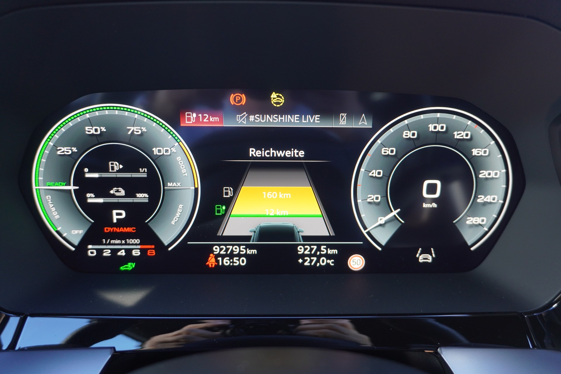AUDI A3 Sportback 45 TFSI e S line S-tronic-image-23