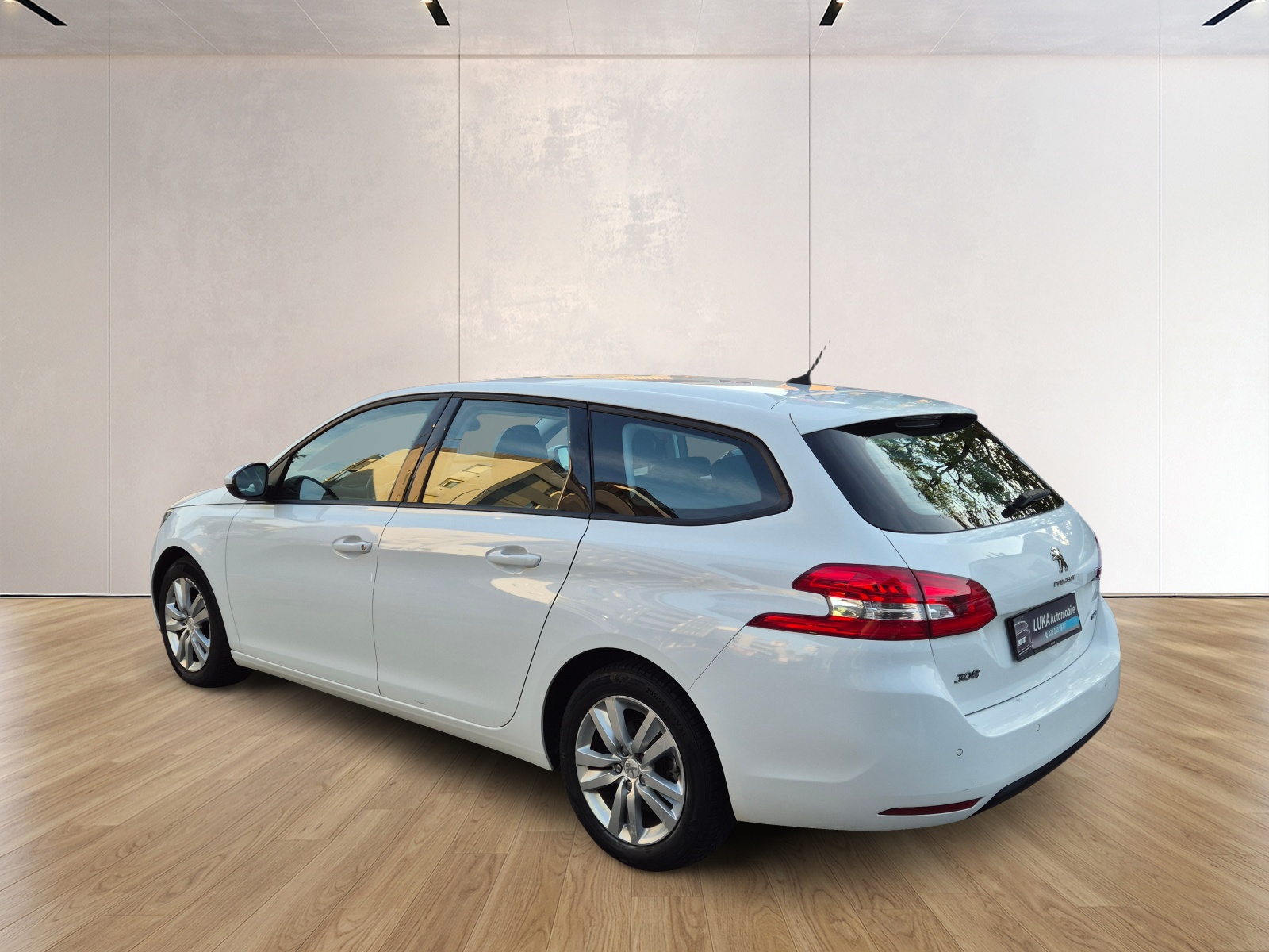 PEUGEOT 308 SW 1.6BluHDI Style Automatic-showroom-element-2
