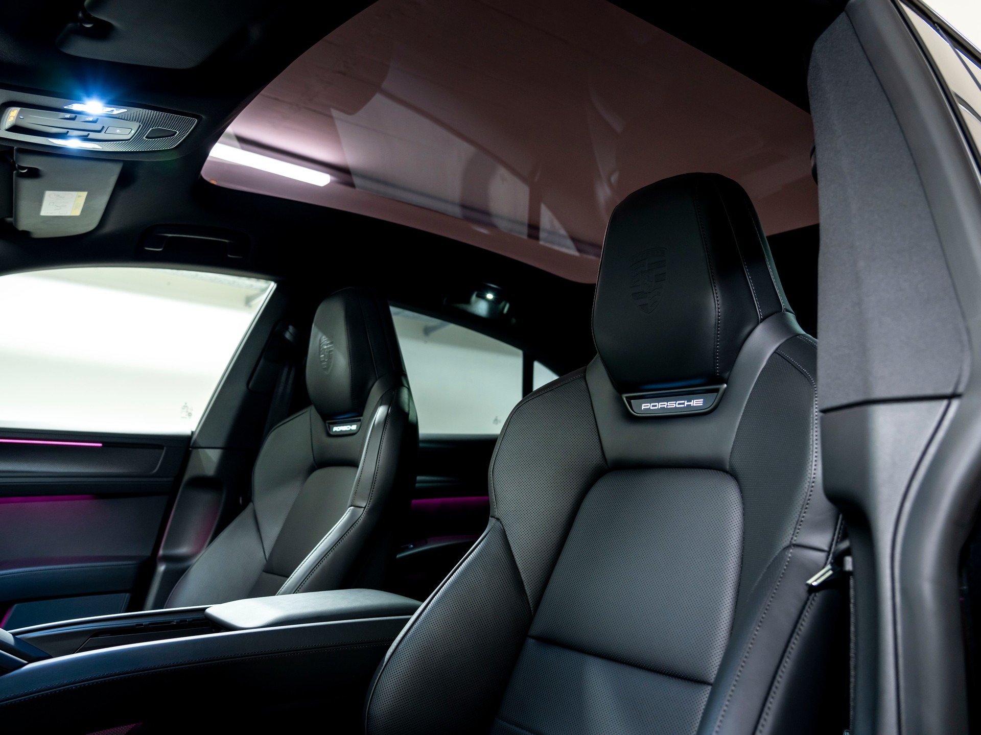 PORSCHE Cayenne Coupe S Electric 113 kWh-image-11