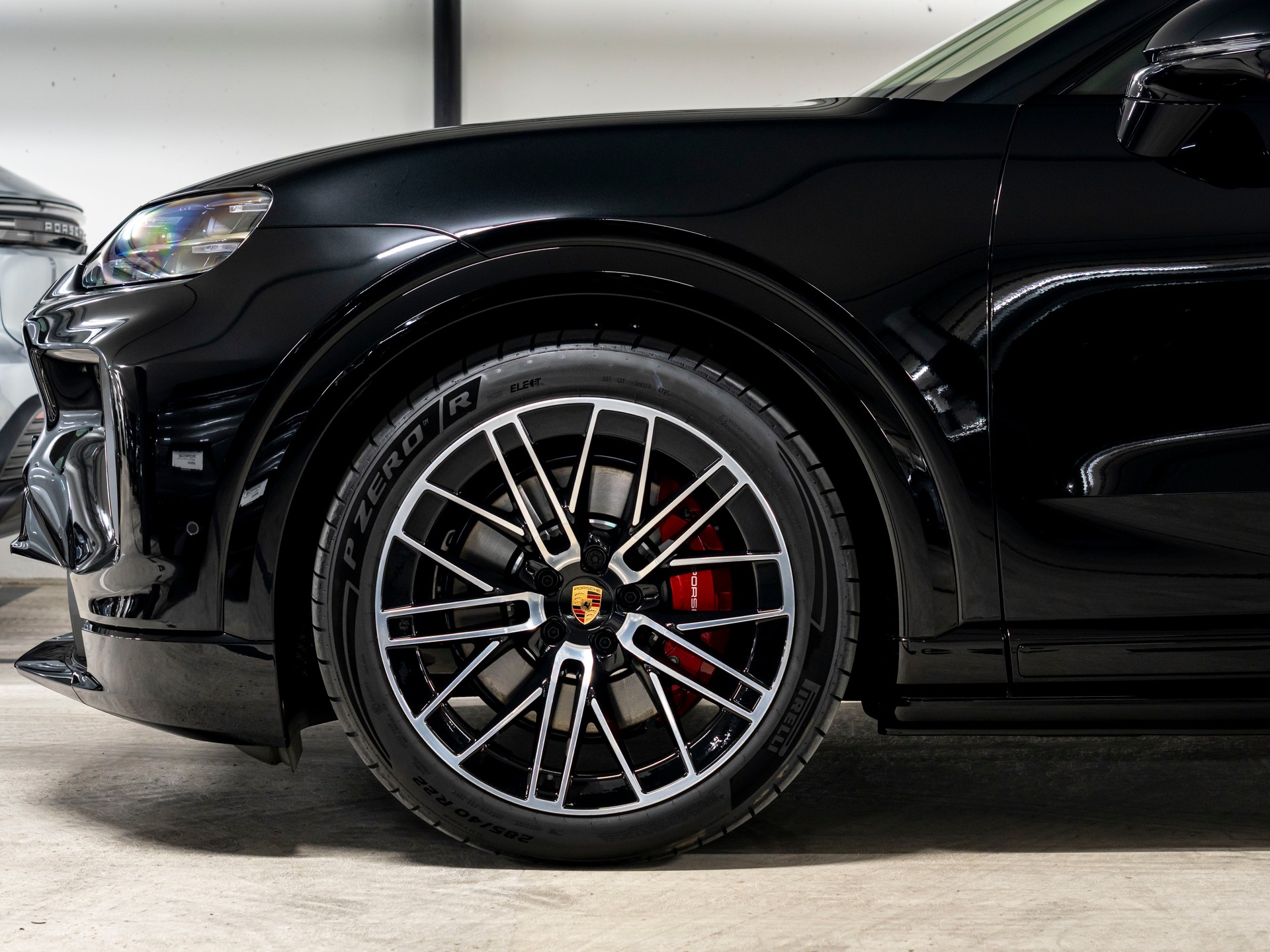 PORSCHE Cayenne Coupe S Electric 113 kWh-image-6