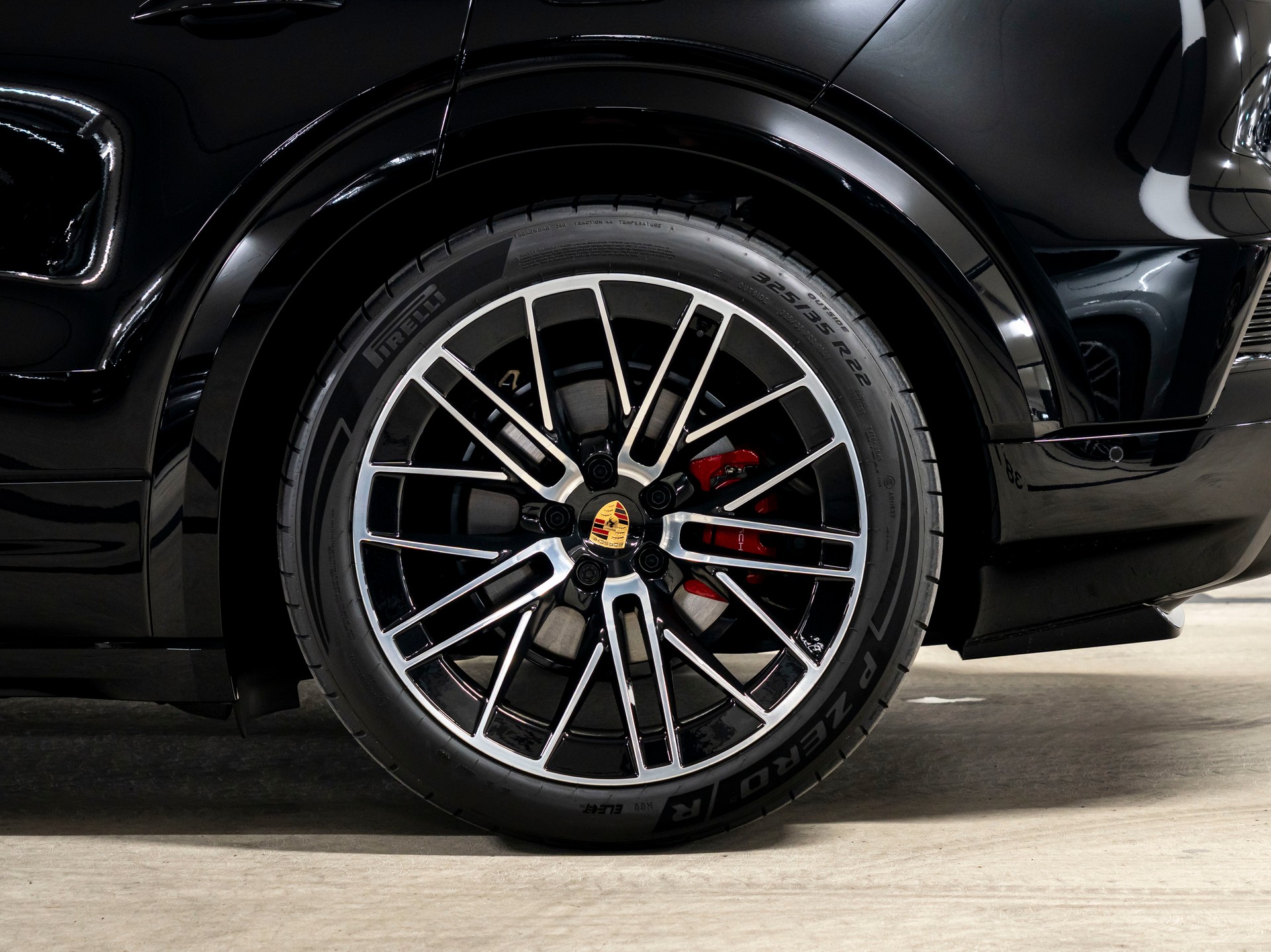 PORSCHE Cayenne Coupe S Electric 113 kWh-image-7